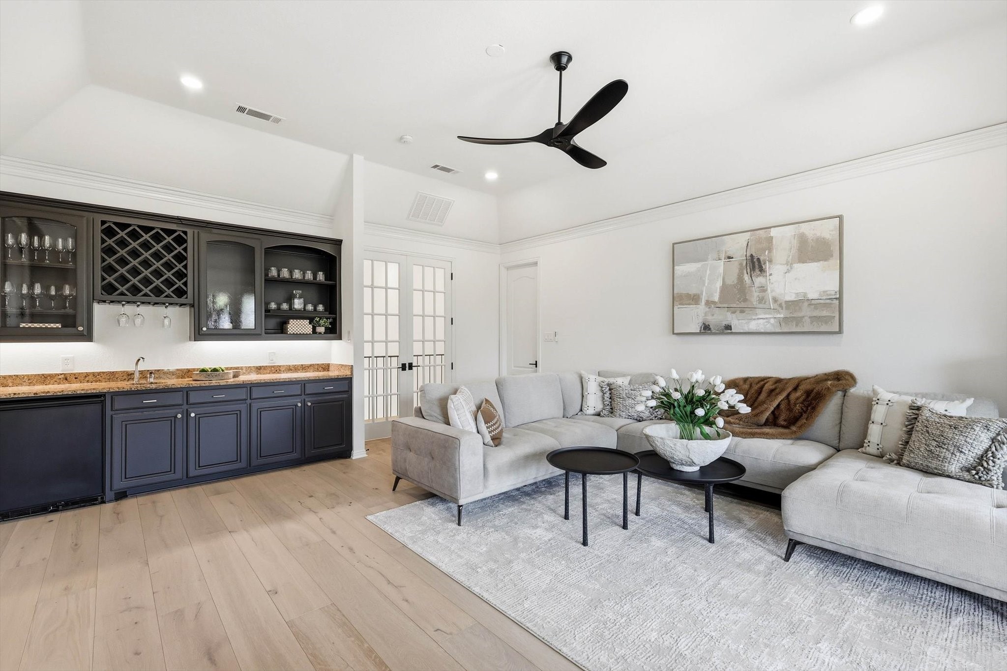 1853 Barrington Court