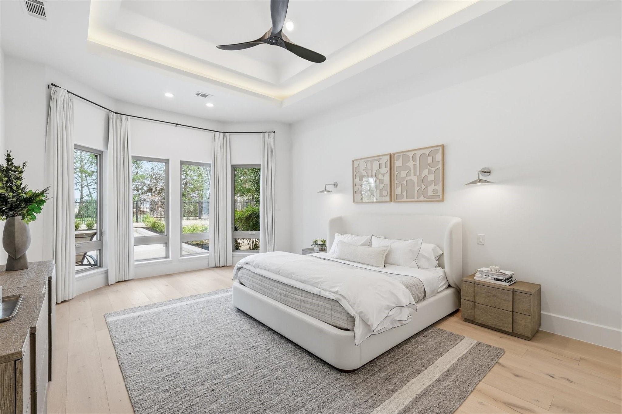 1853 Barrington Court