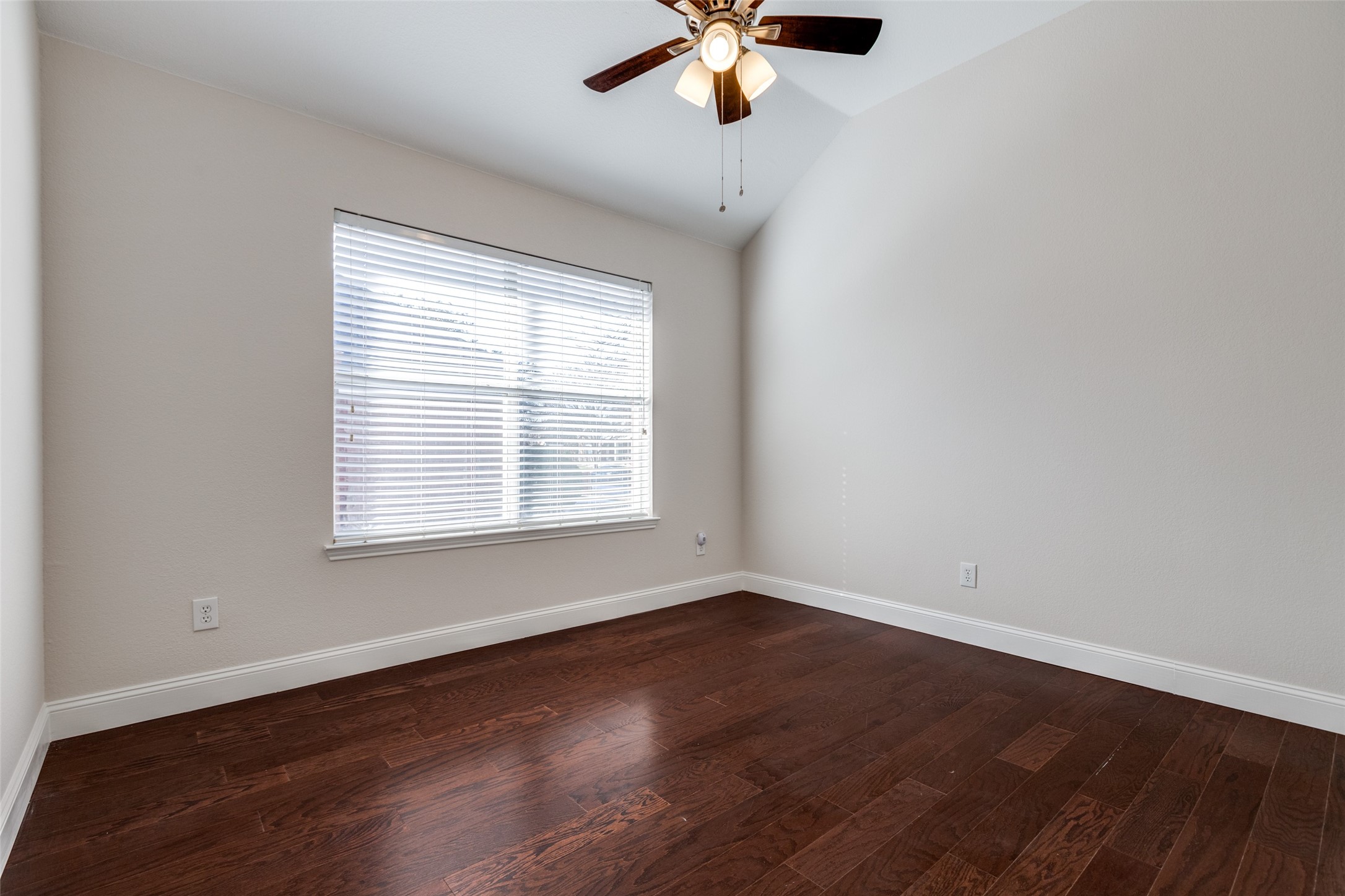 1328 Hillcrest Drive