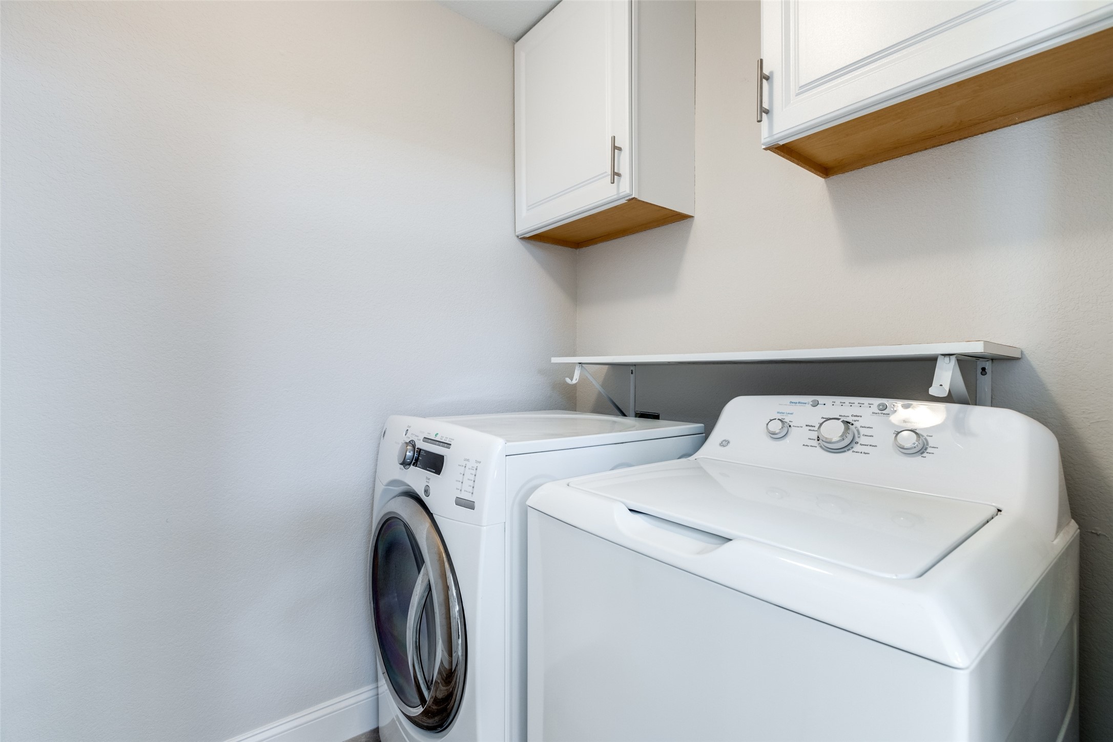 1328 Hillcrest Drive