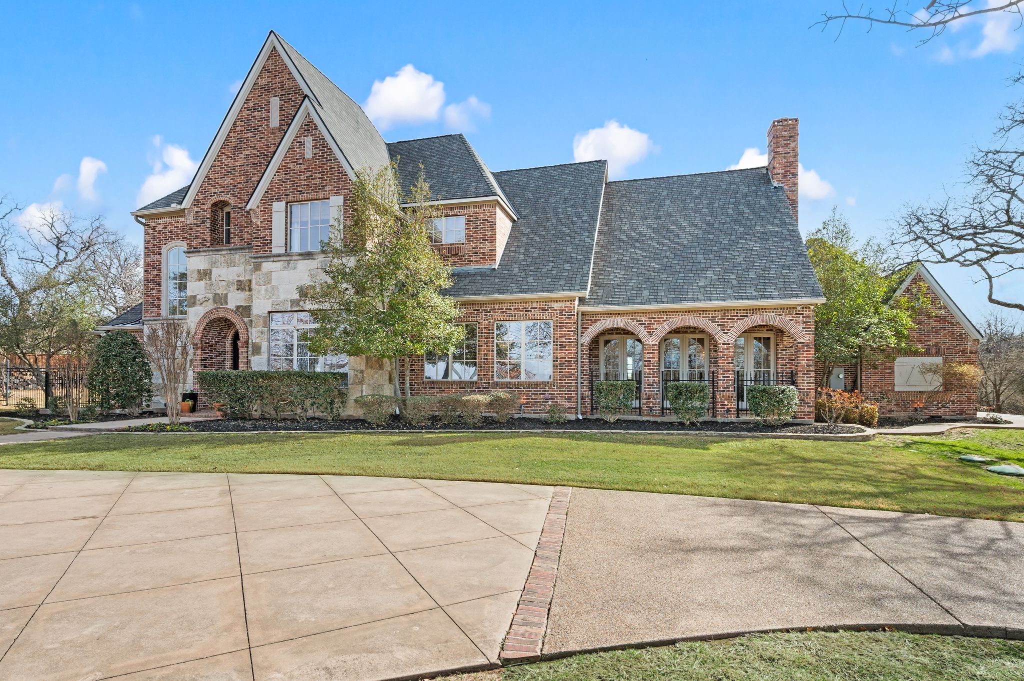 705 Johns Well Court