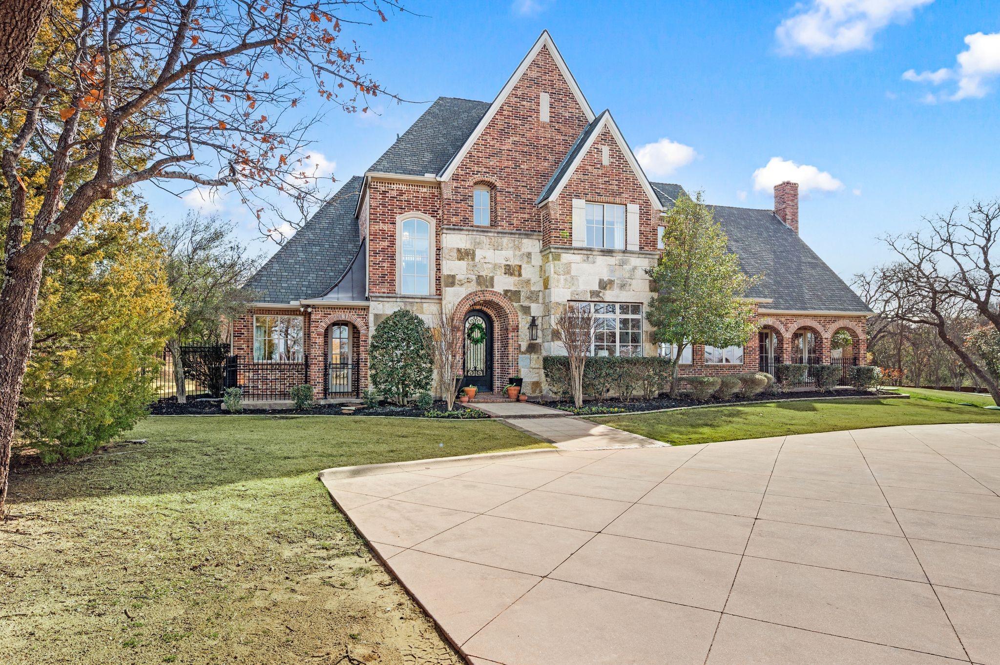 705 Johns Well Court