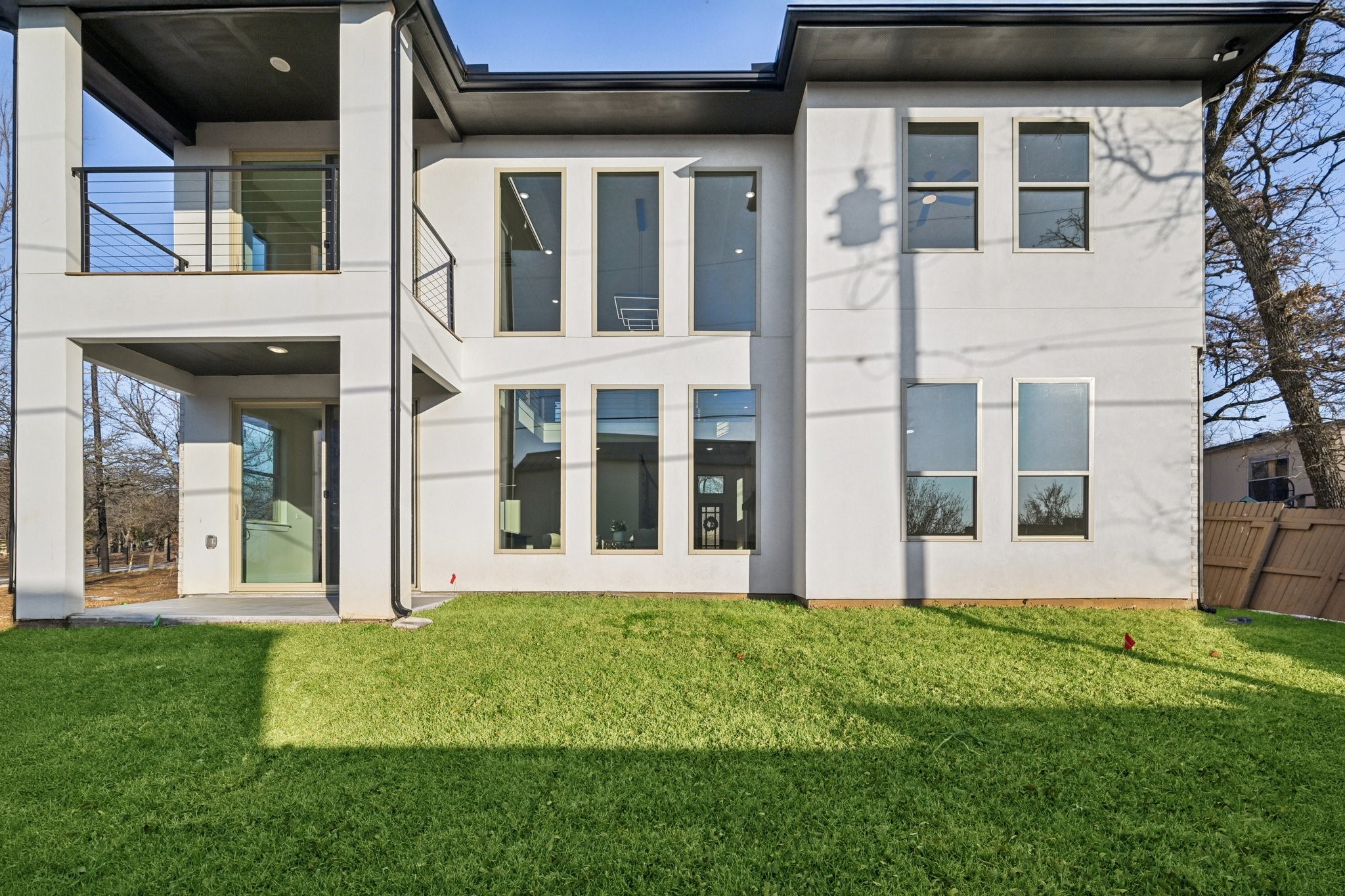 1704 Highland Drive W