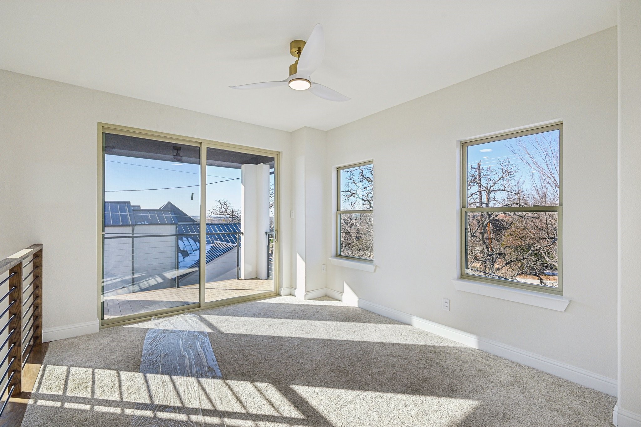 1704 Highland Drive W