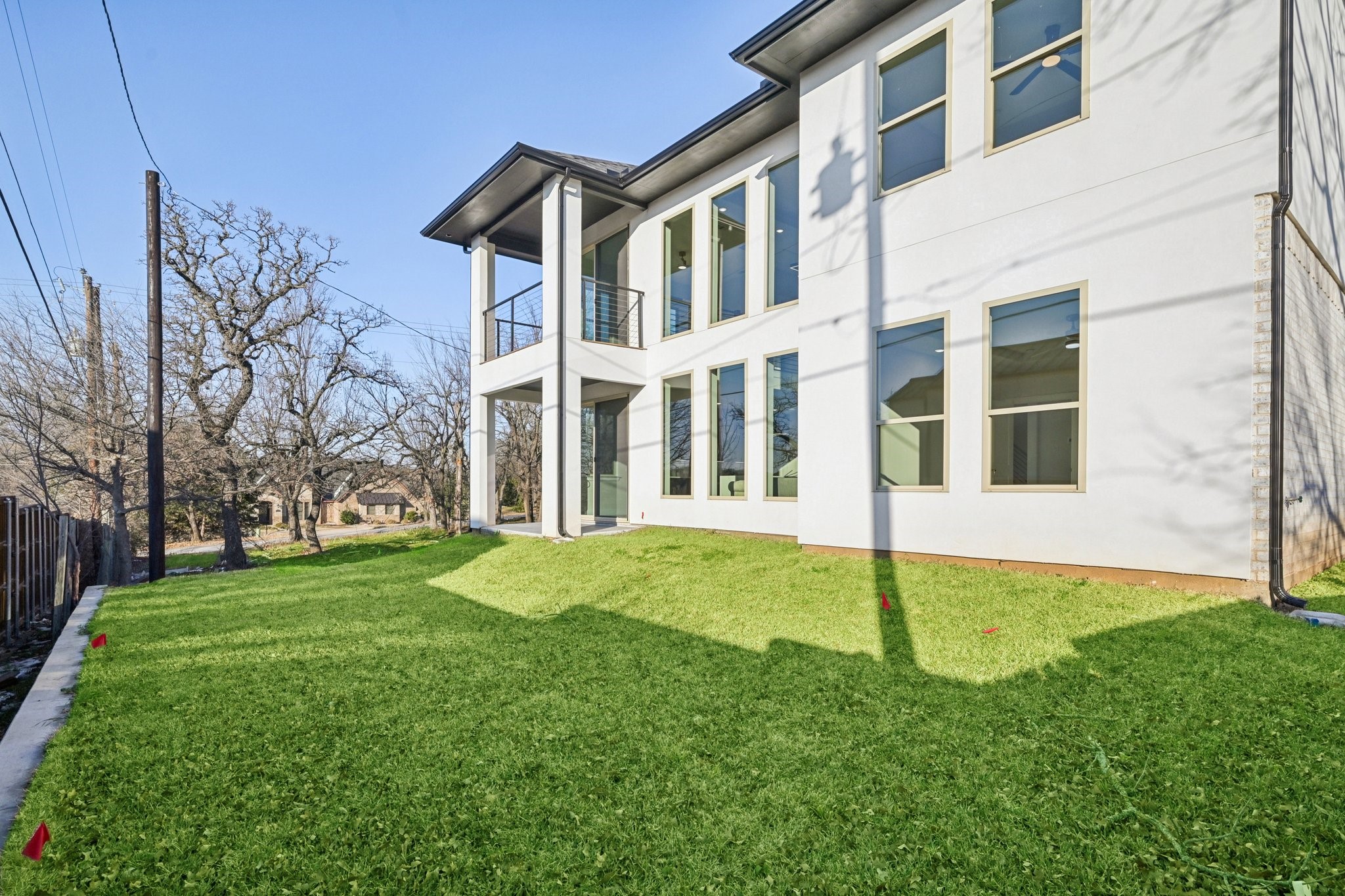 1704 Highland Drive W