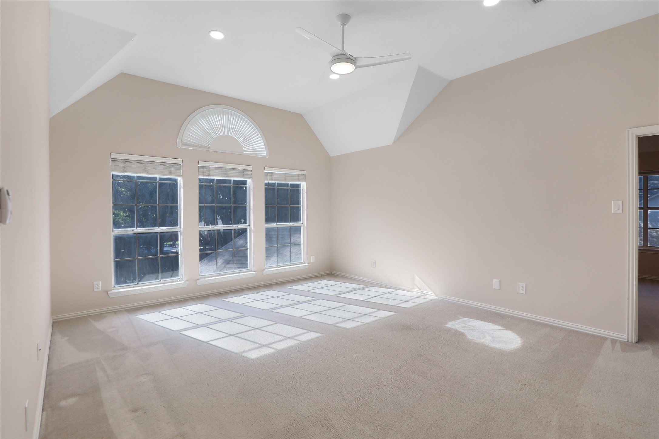 1308 Lakeway Drive