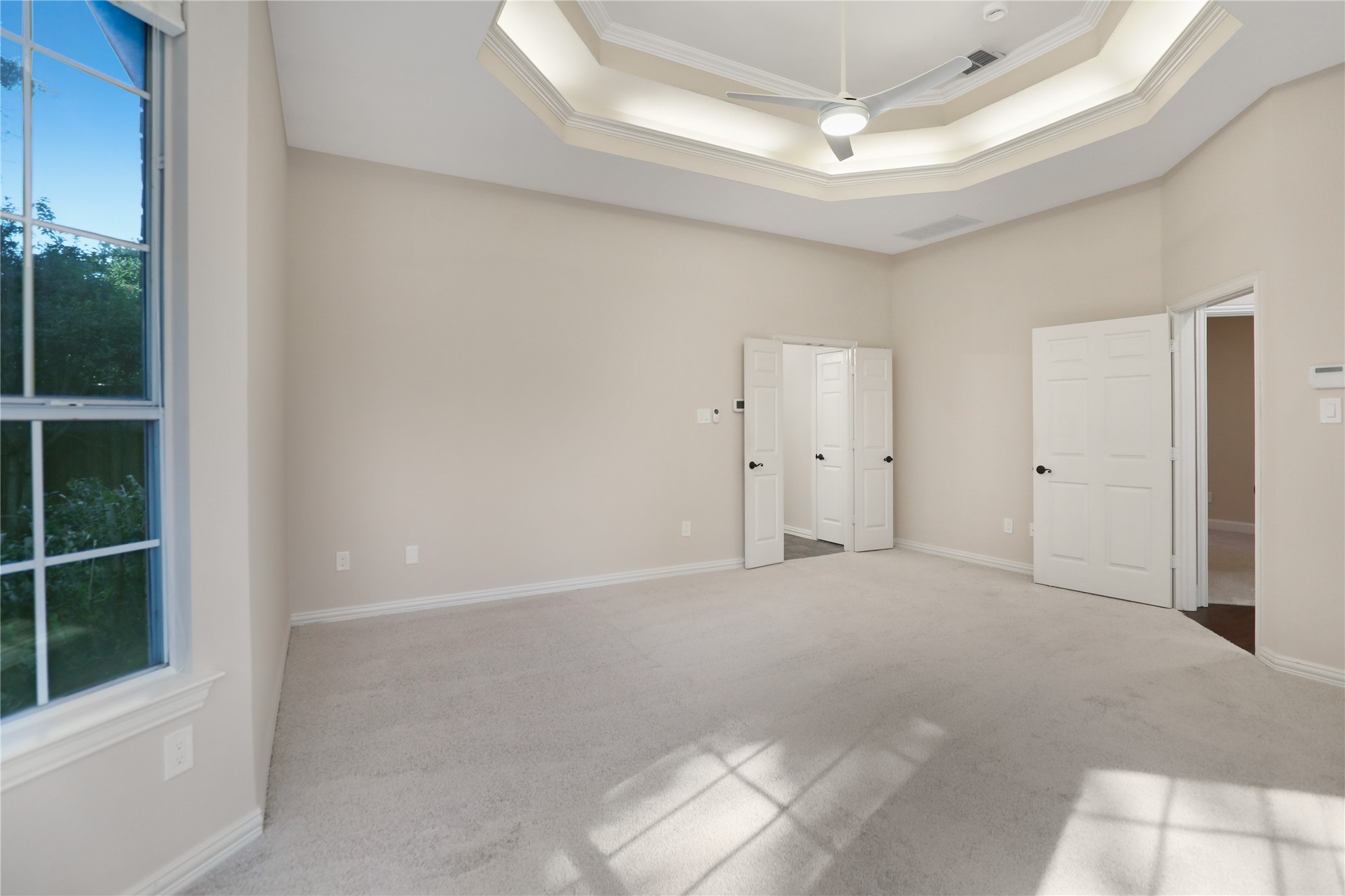 1308 Lakeway Drive