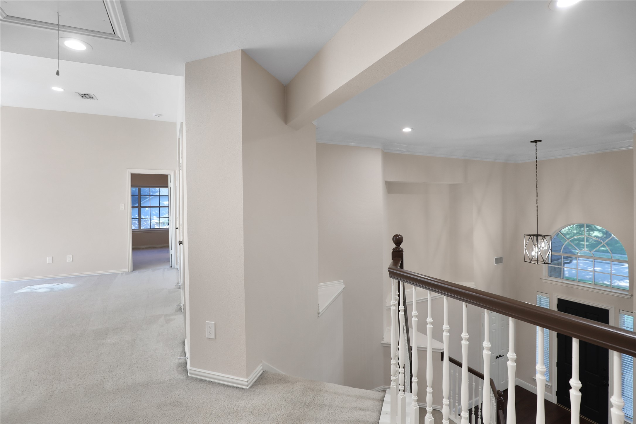 1308 Lakeway Drive