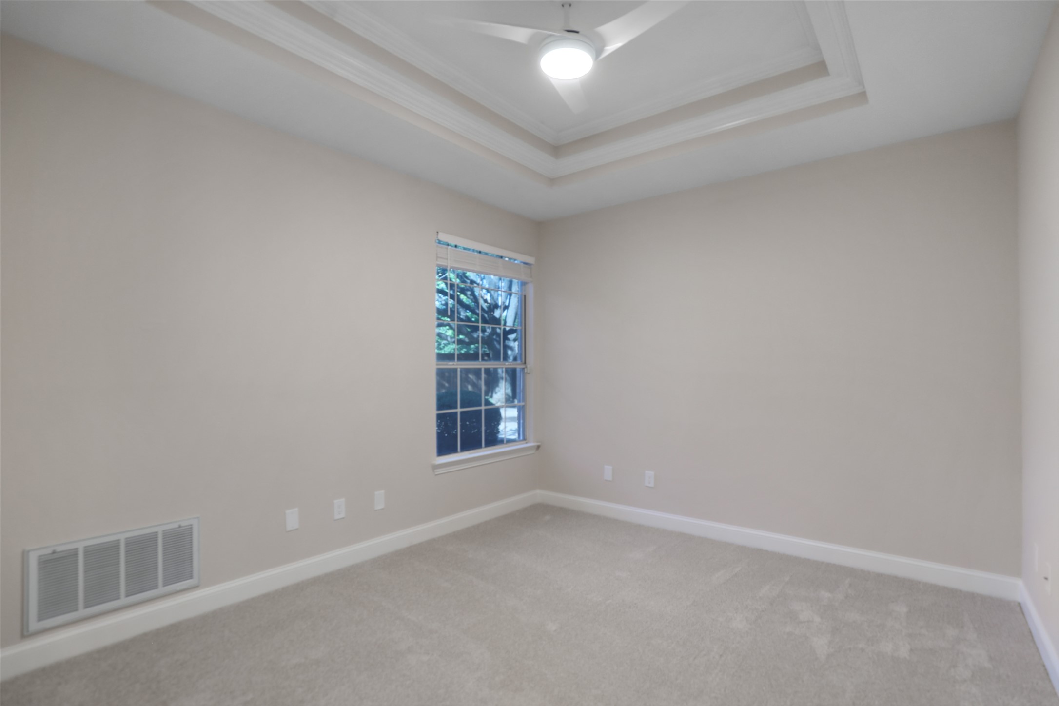 1308 Lakeway Drive