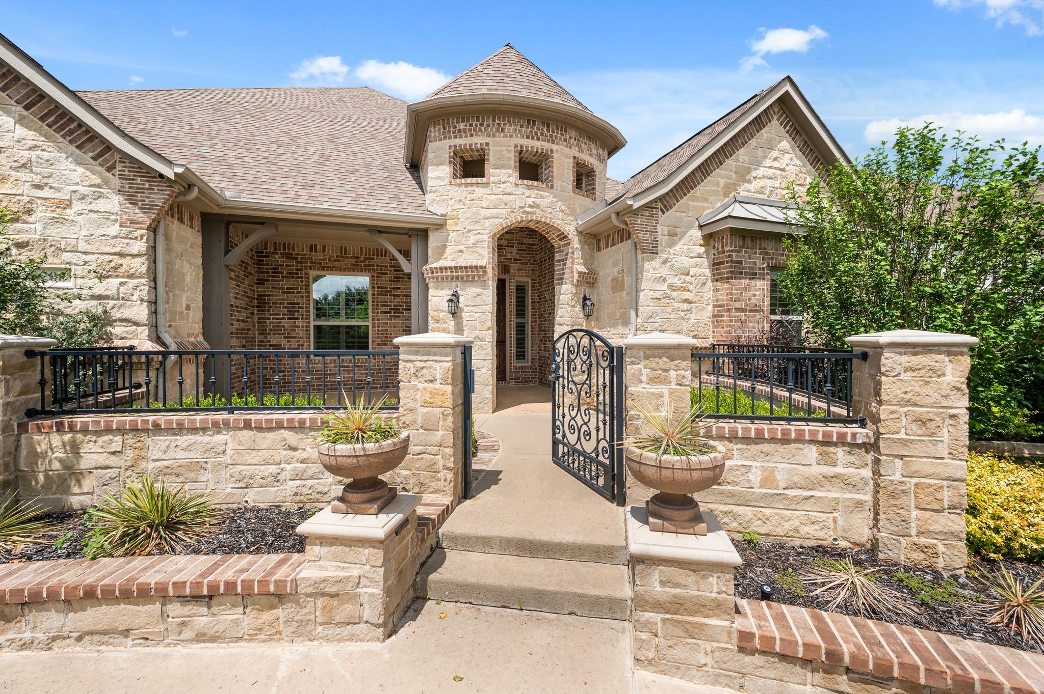 208 Saint Tropez Drive