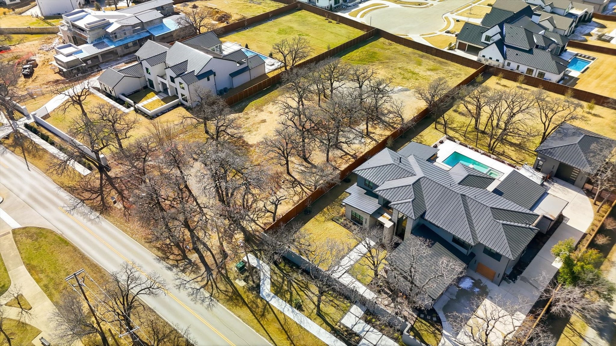 320 Shady Oaks Drive