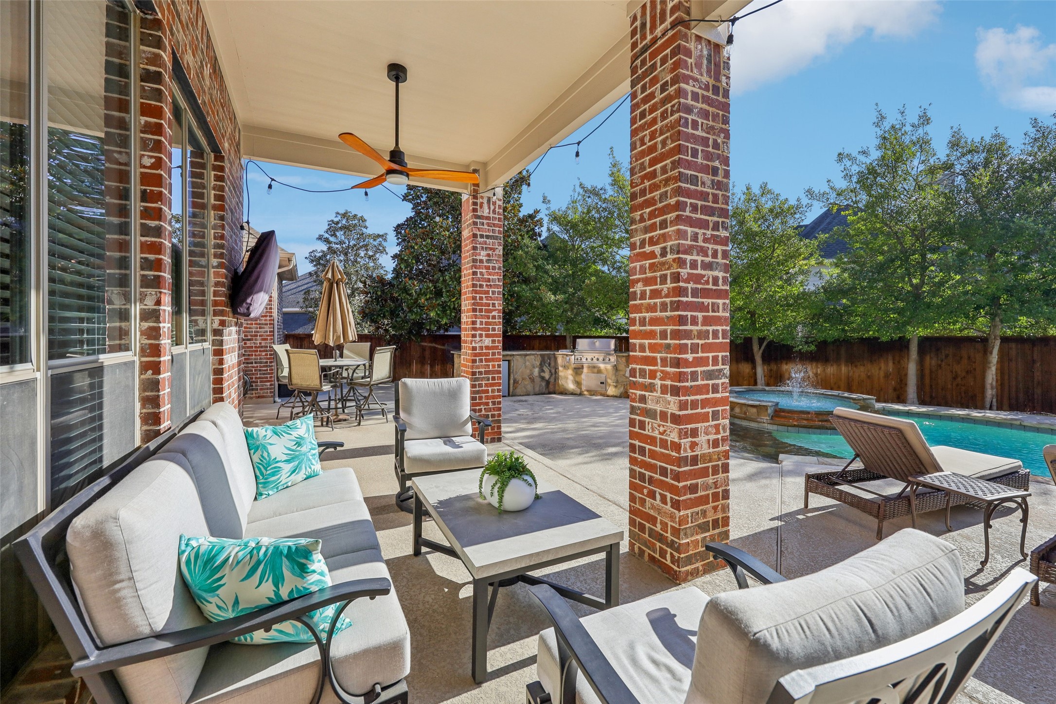 807 Veiled Court