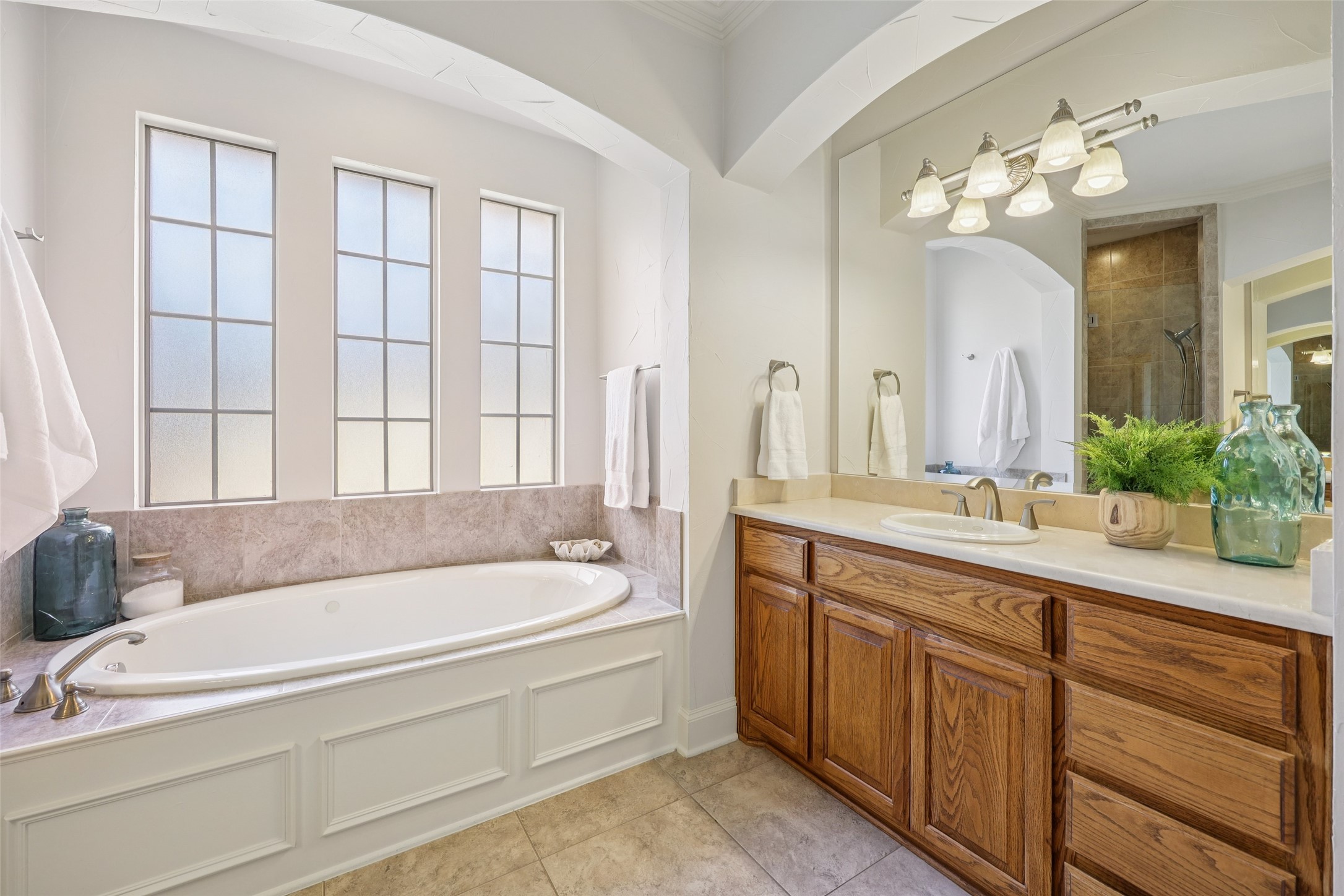 807 Veiled Court