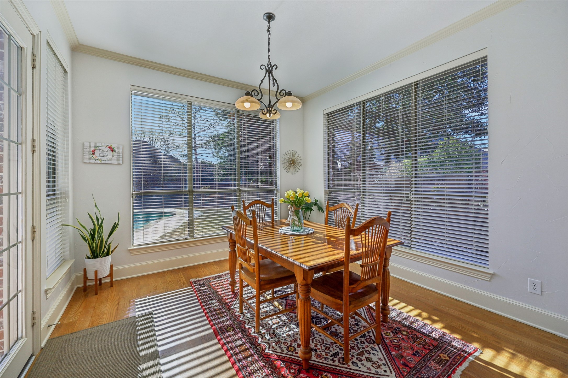 807 Veiled Court