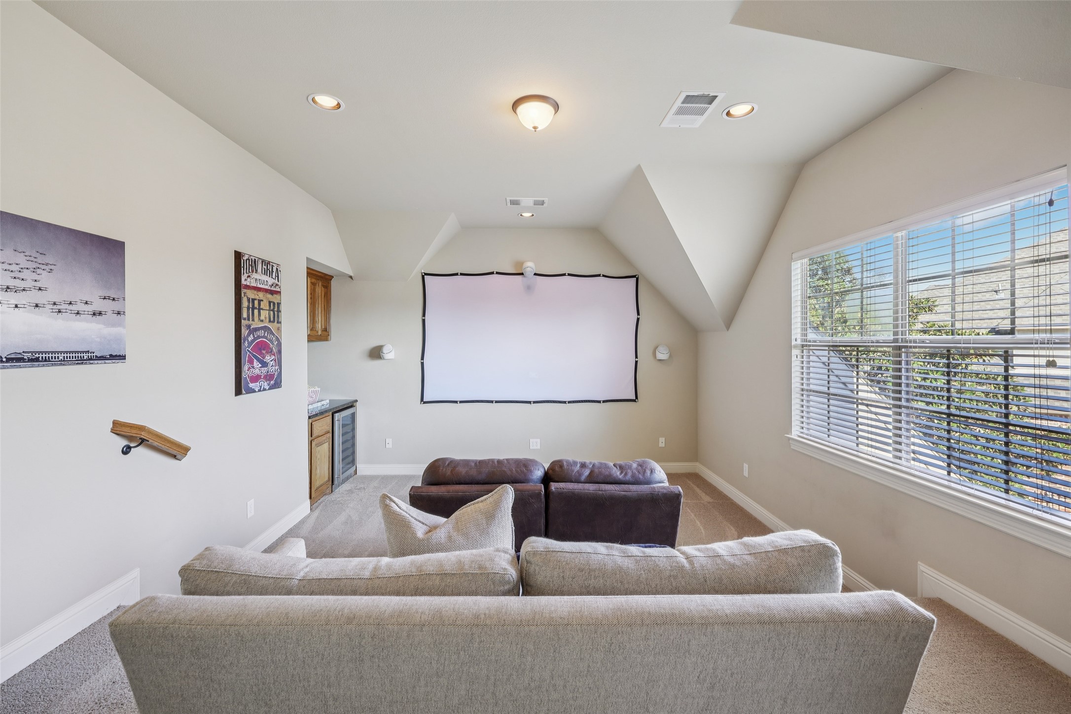 807 Veiled Court