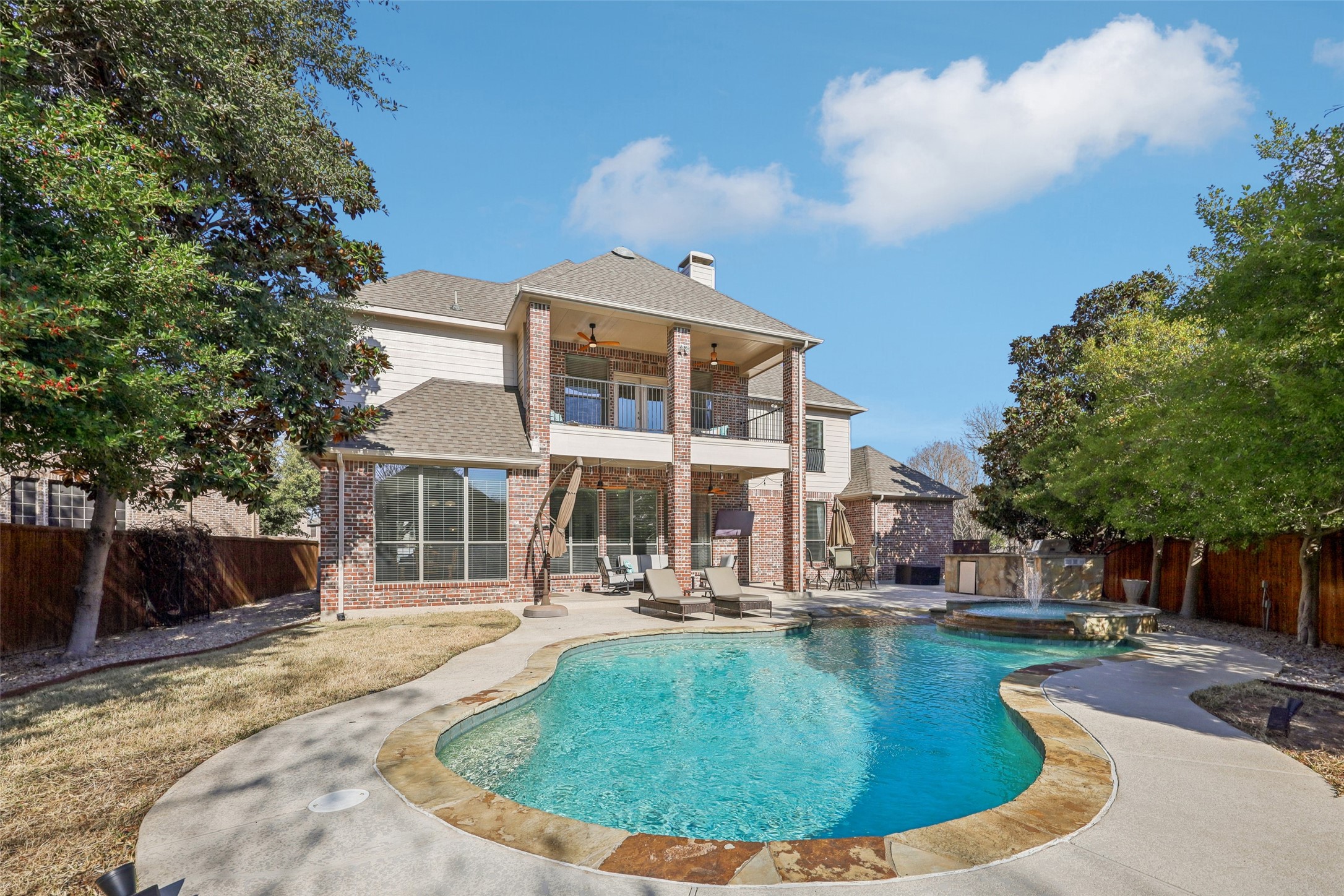 807 Veiled Court