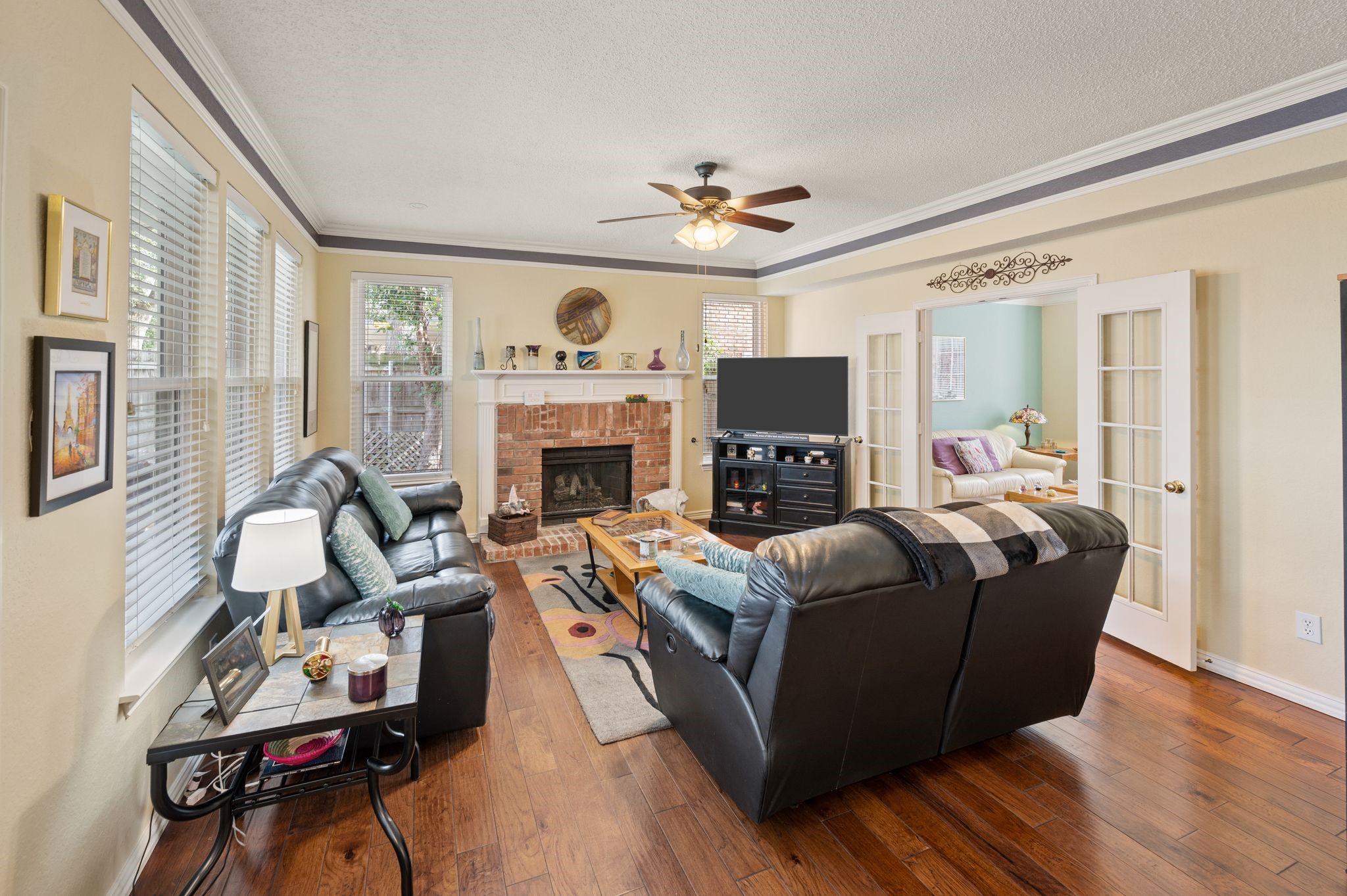 2156 Sandell Drive