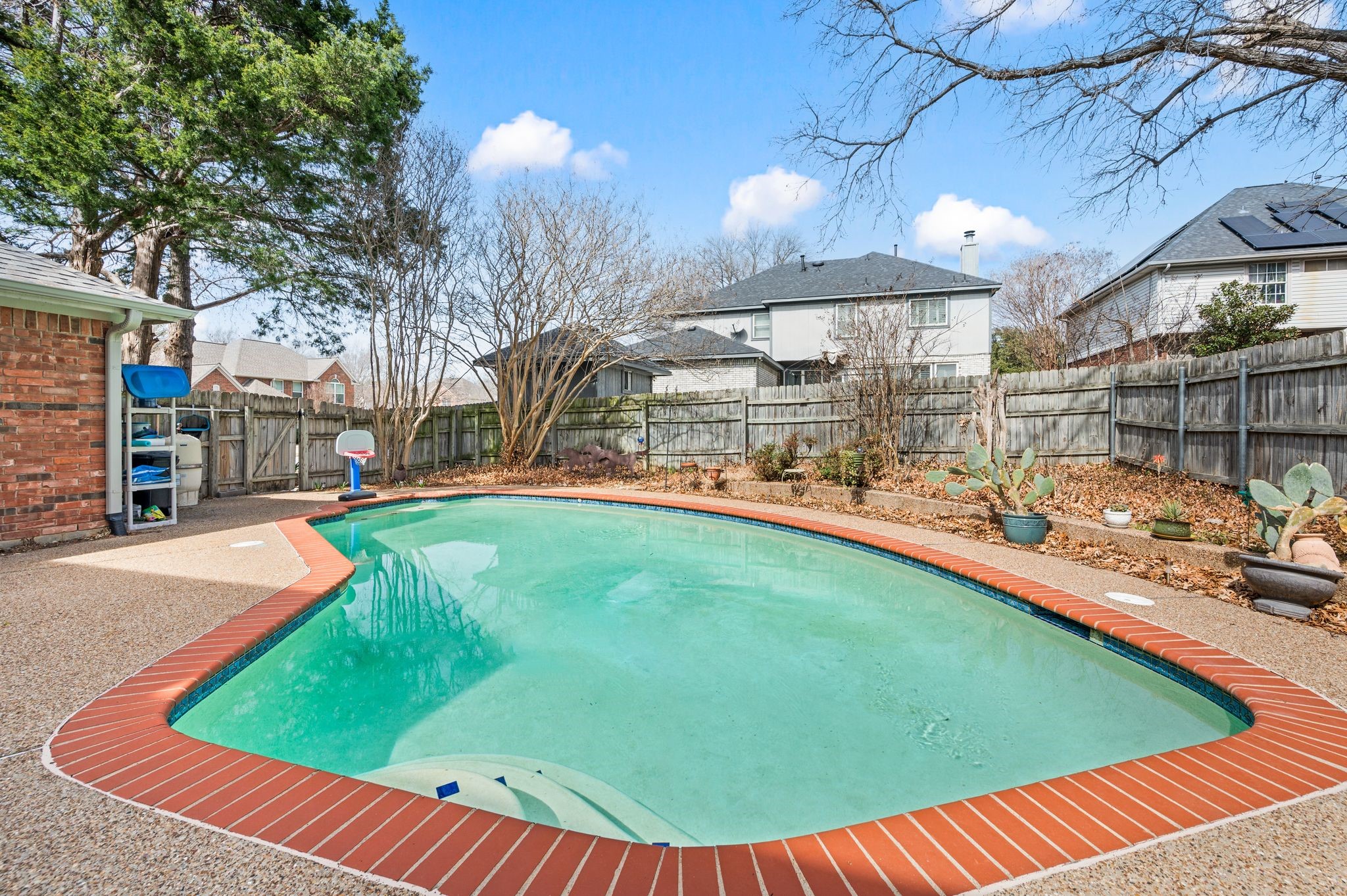 2156 Sandell Drive