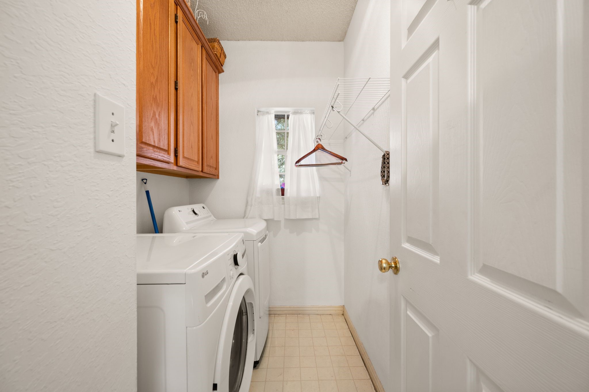 2156 Sandell Drive