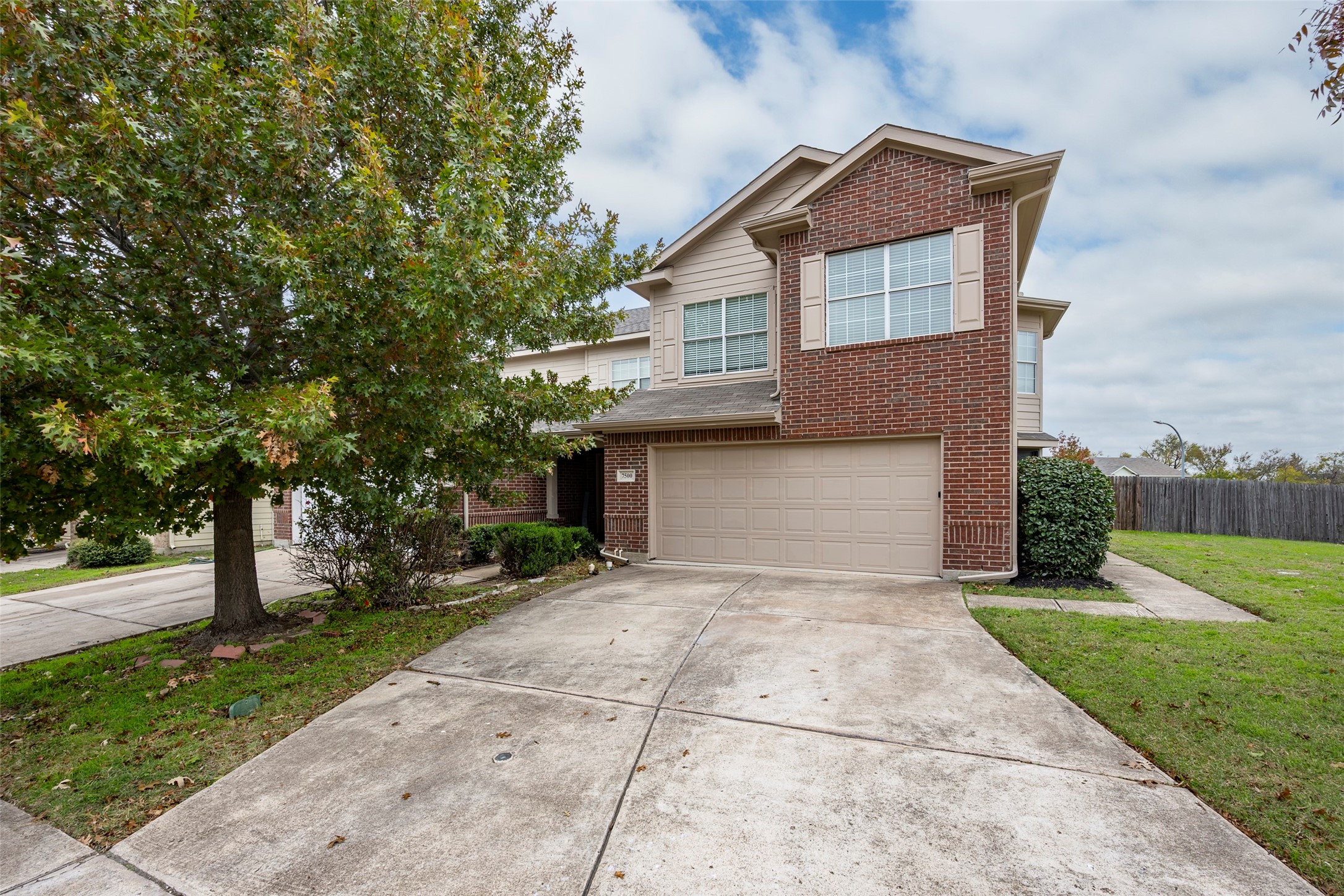 7500 Lazy Spur Boulevard