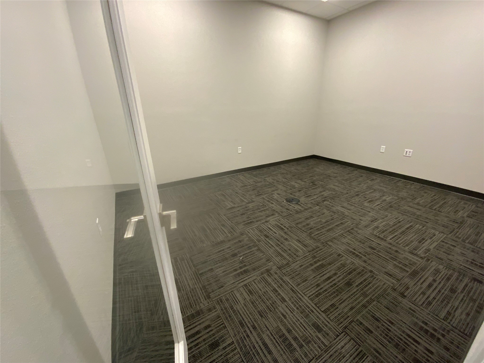 320 S Oak Street 212