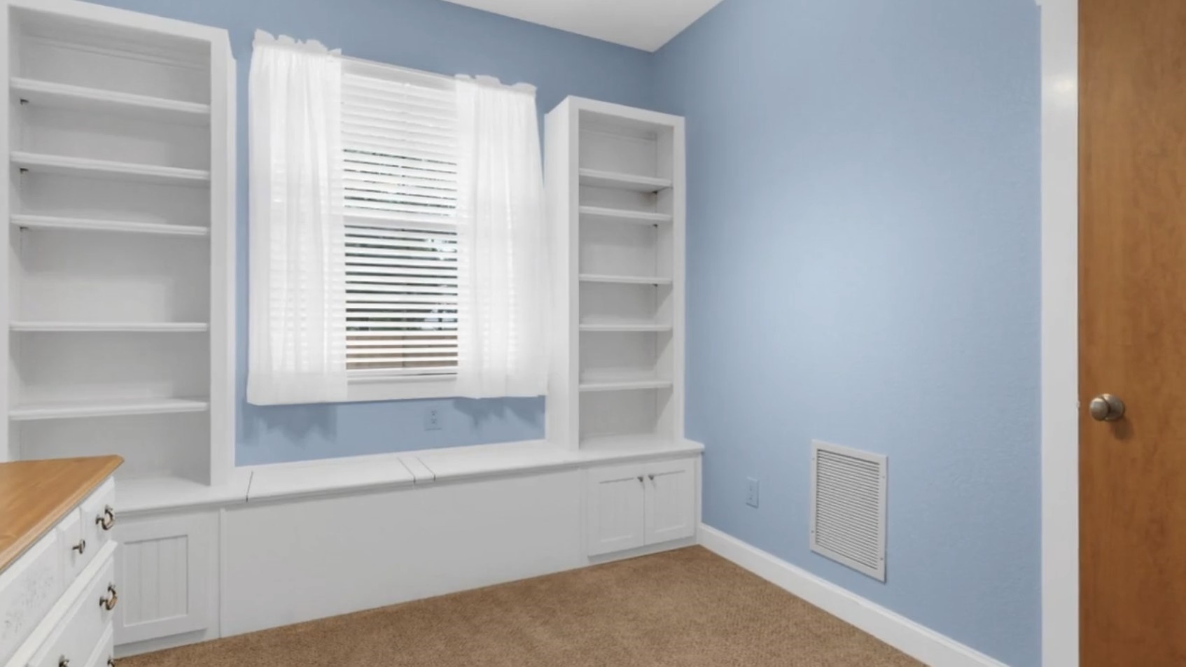 218 River Oaks Drive