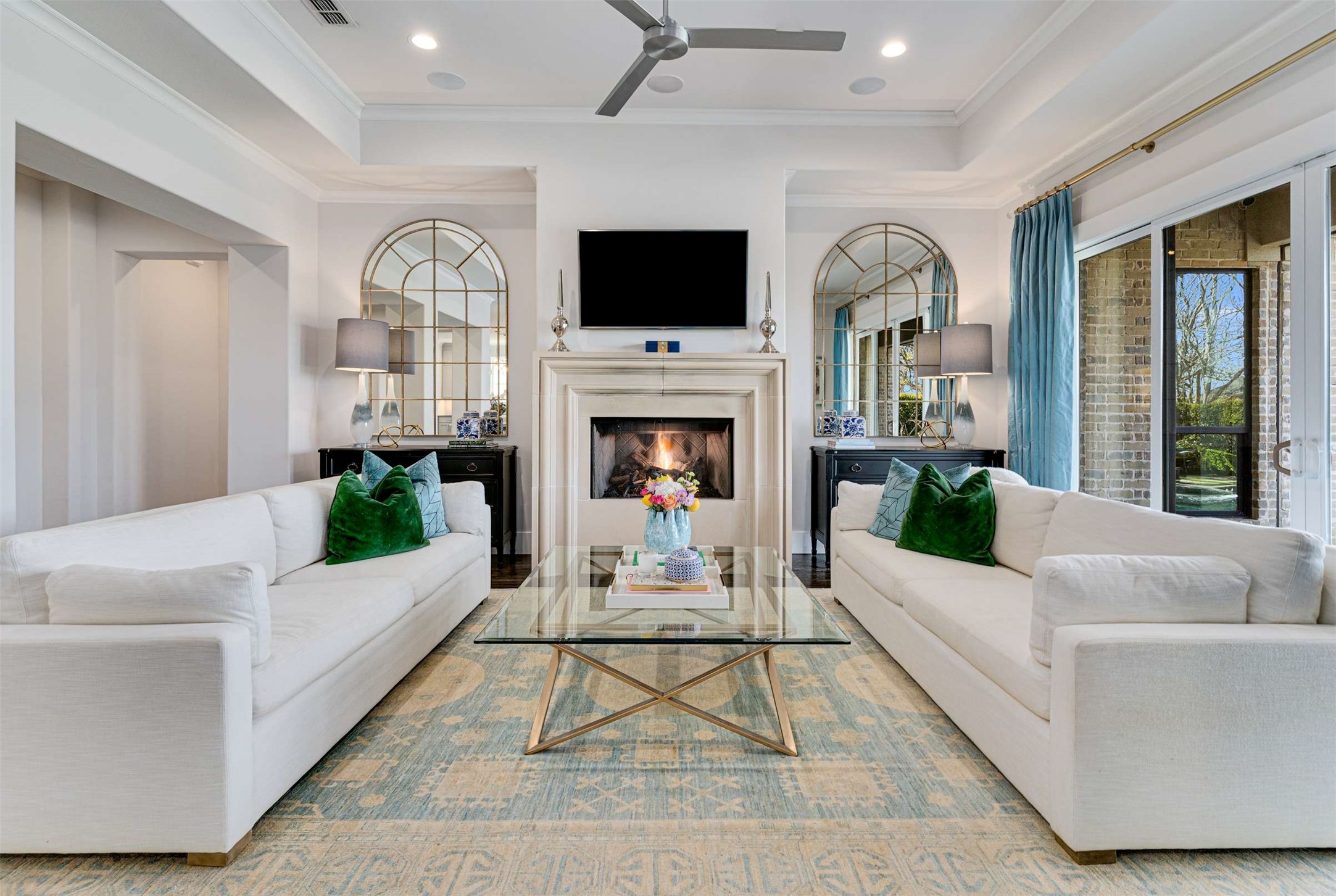 912 winding ridge Trail