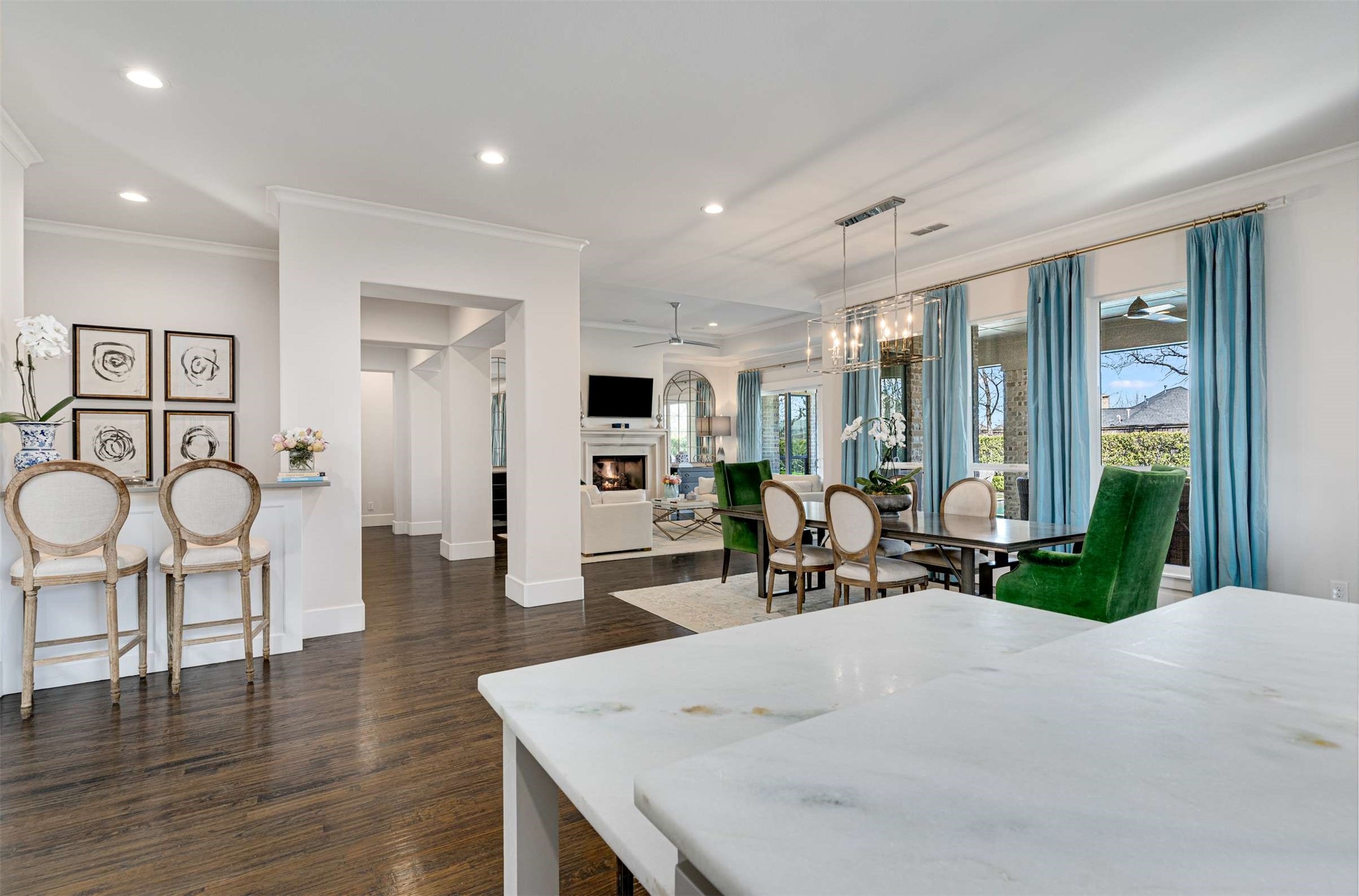 912 winding ridge Trail