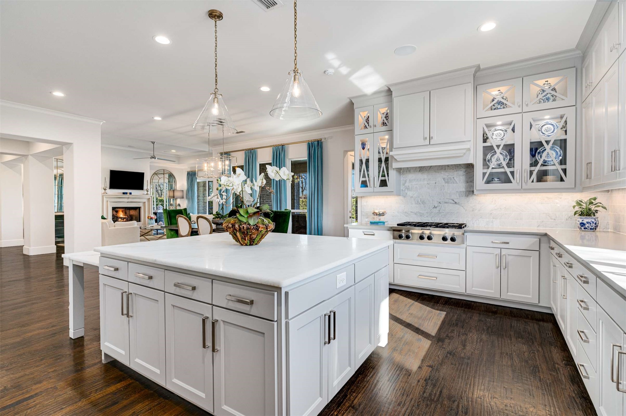 912 winding ridge Trail