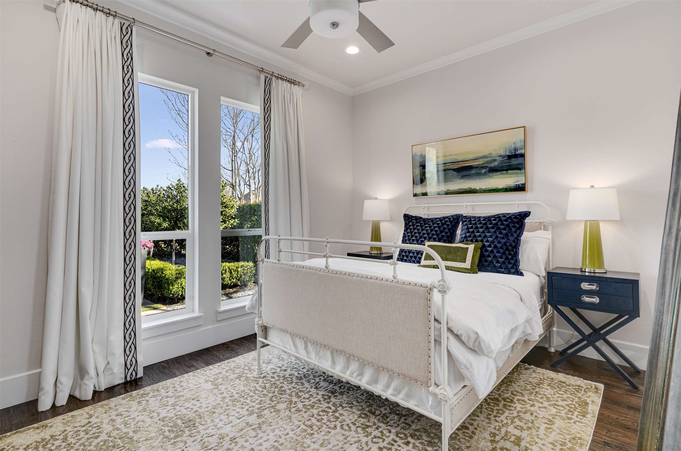 912 winding ridge Trail