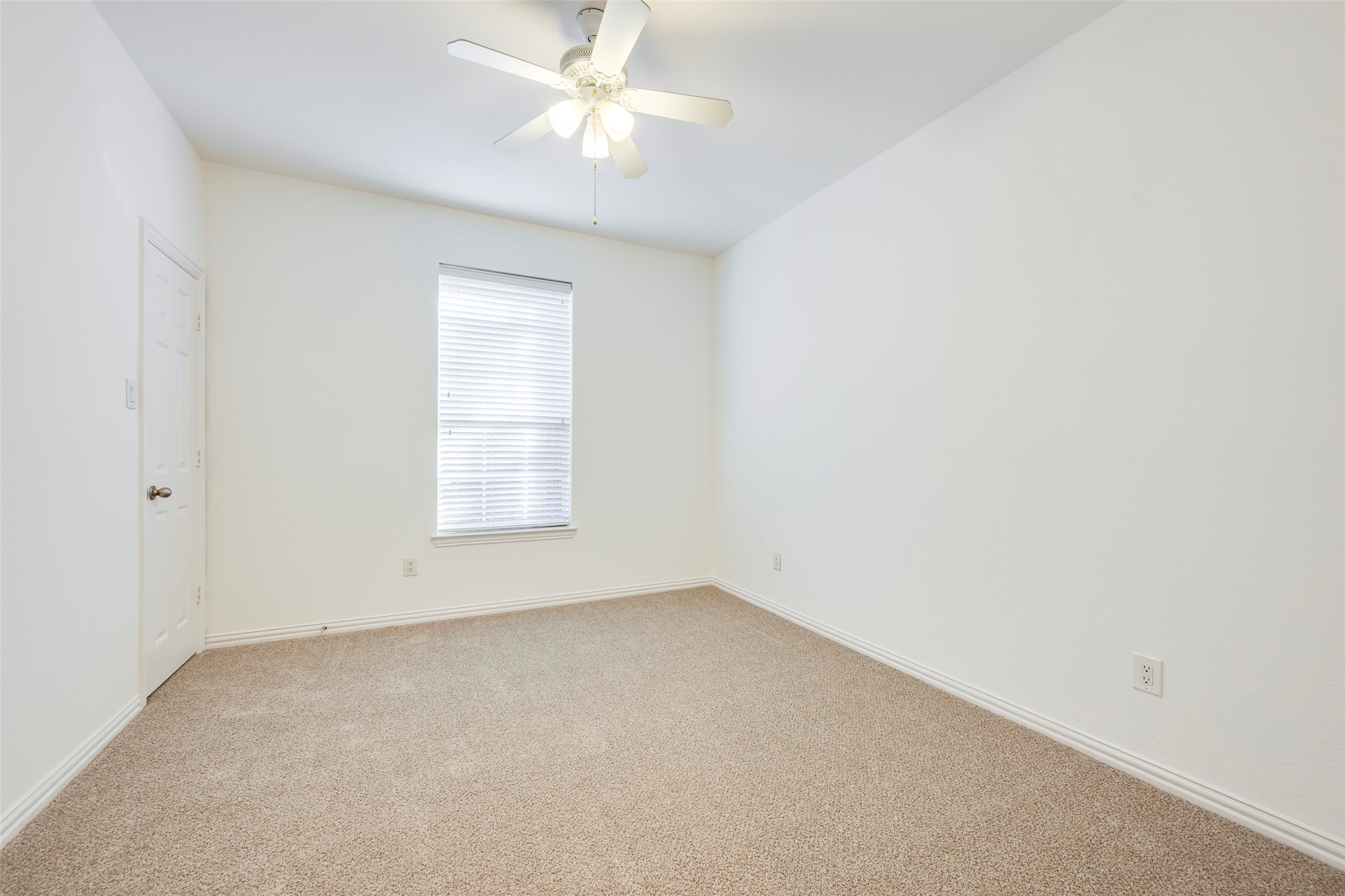 9132 Rose Court