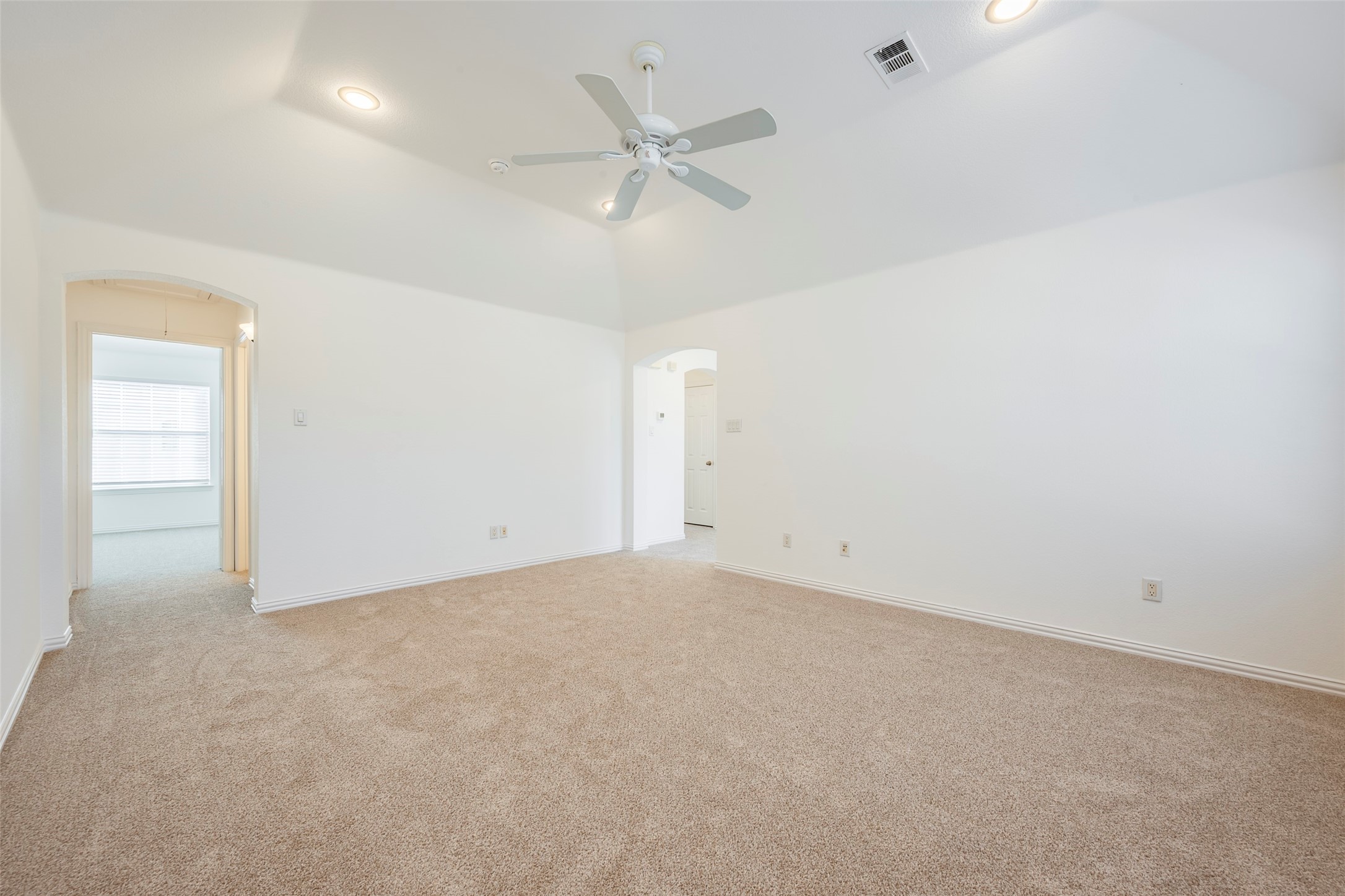 9132 Rose Court