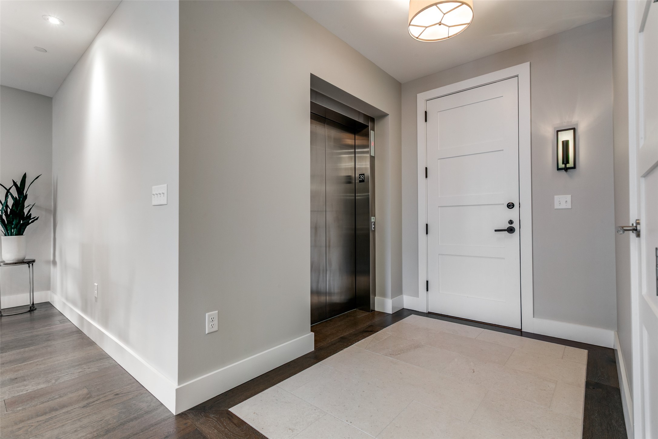 350 Central Avenue 206