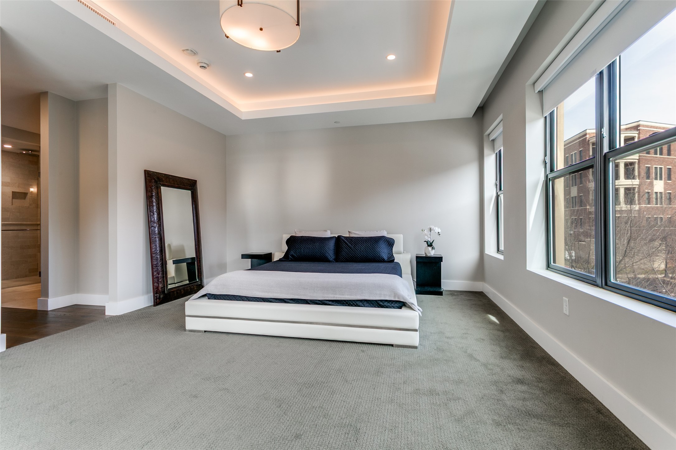 350 Central Avenue 206