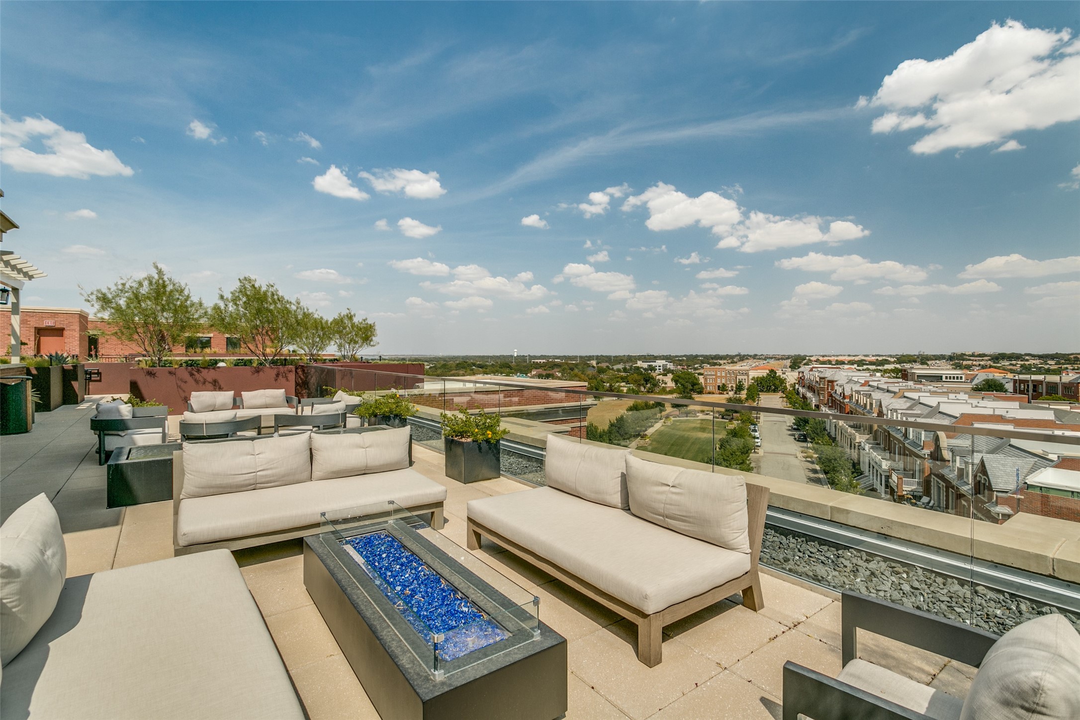 350 Central Avenue 206
