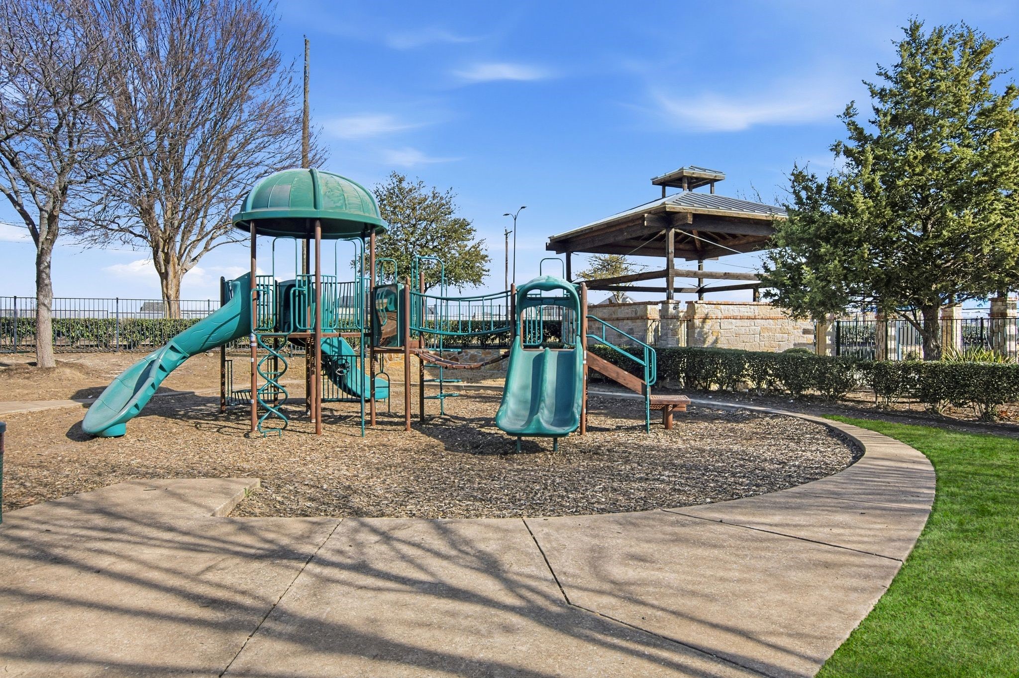 2749 Laurel Oak Drive
