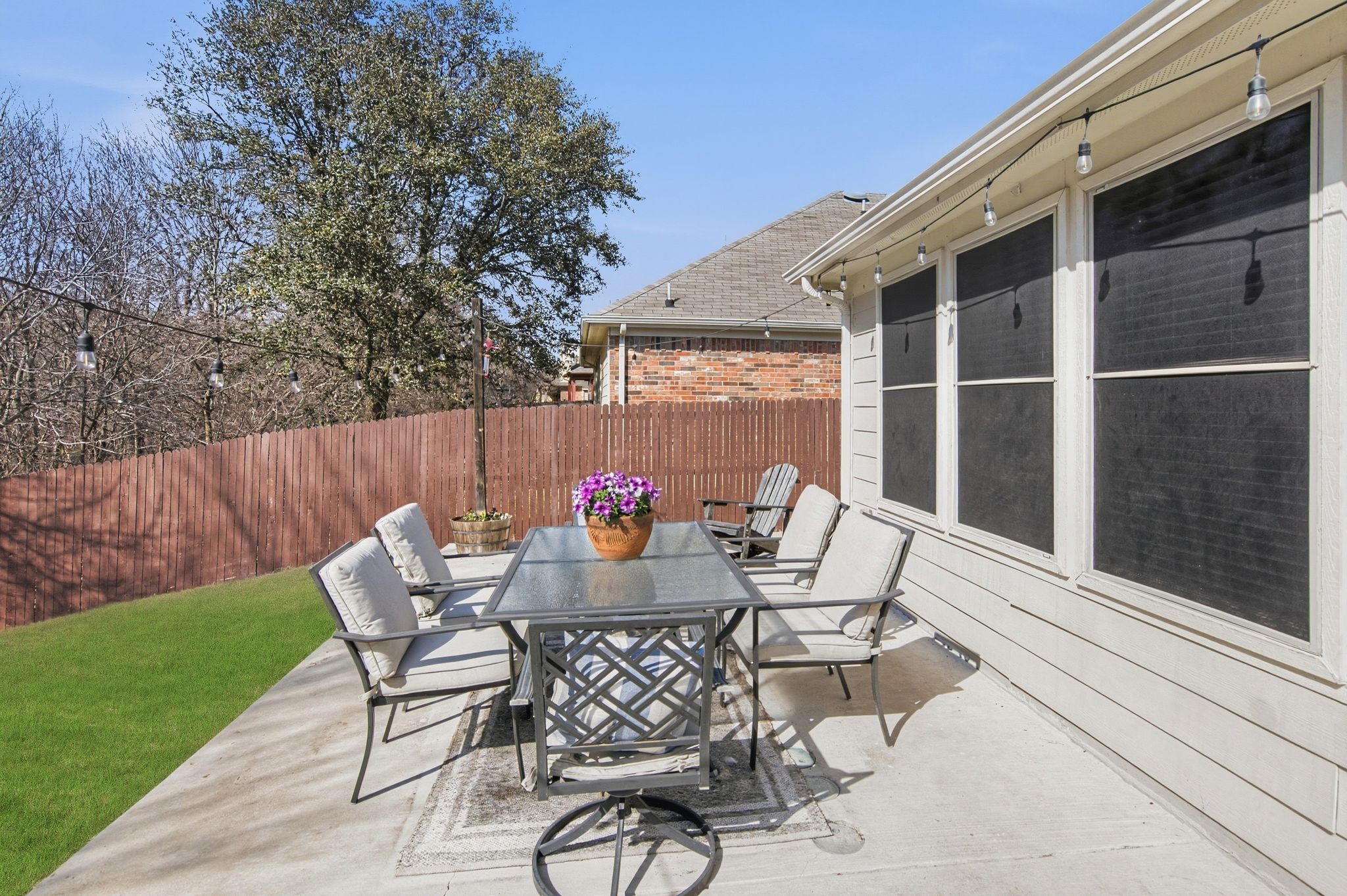 2749 Laurel Oak Drive