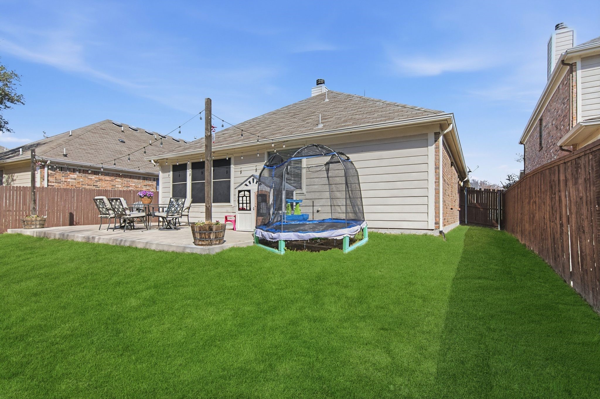 2749 Laurel Oak Drive