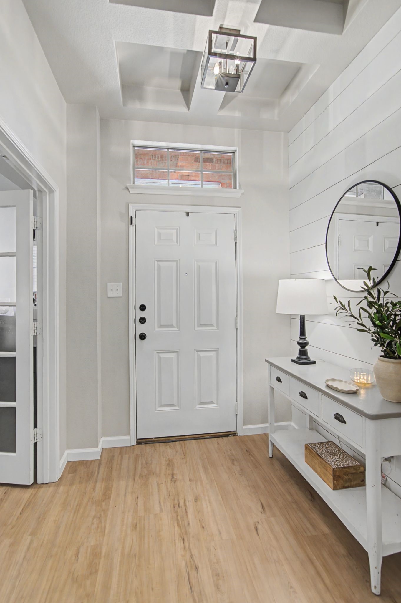 2749 Laurel Oak Drive