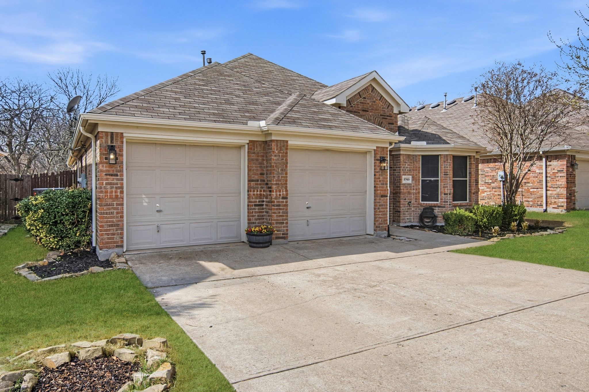 2749 Laurel Oak Drive