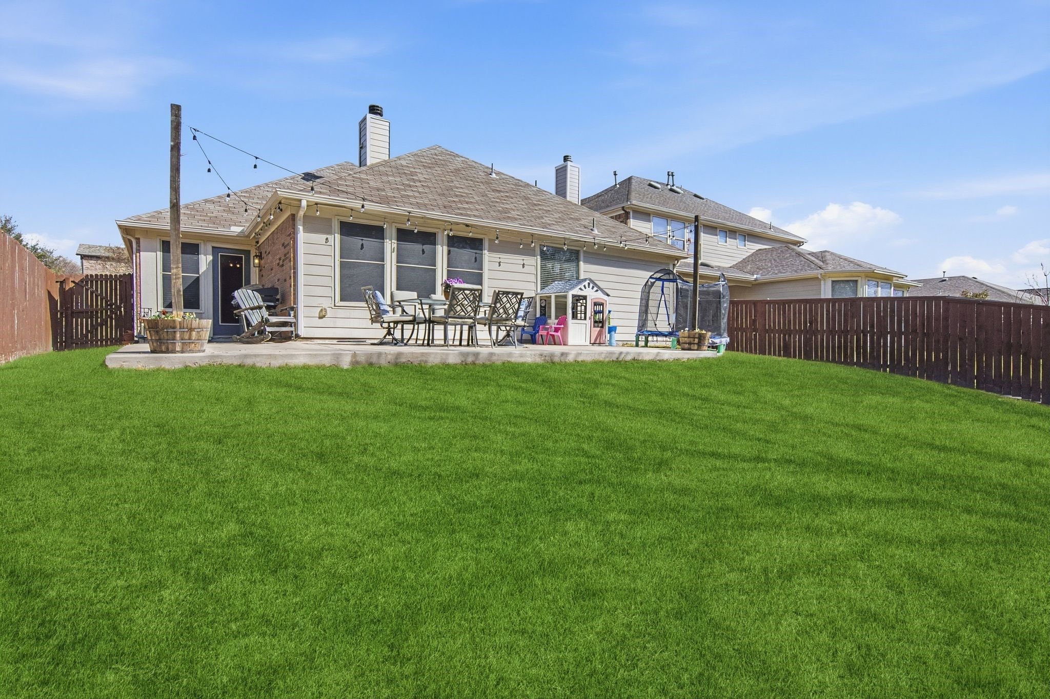 2749 Laurel Oak Drive