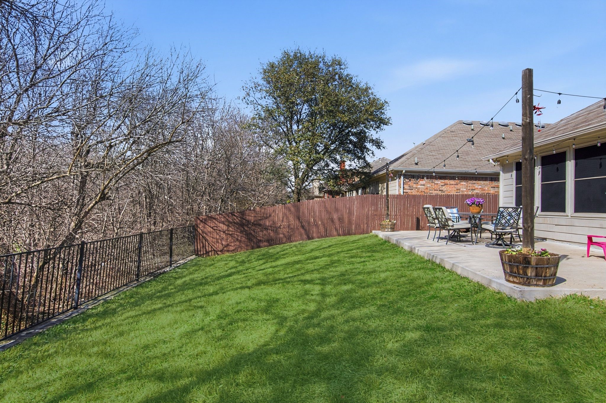 2749 Laurel Oak Drive