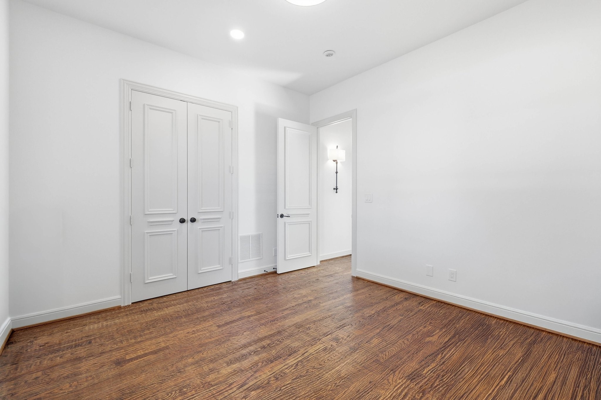 3800 Long Meadow Drive