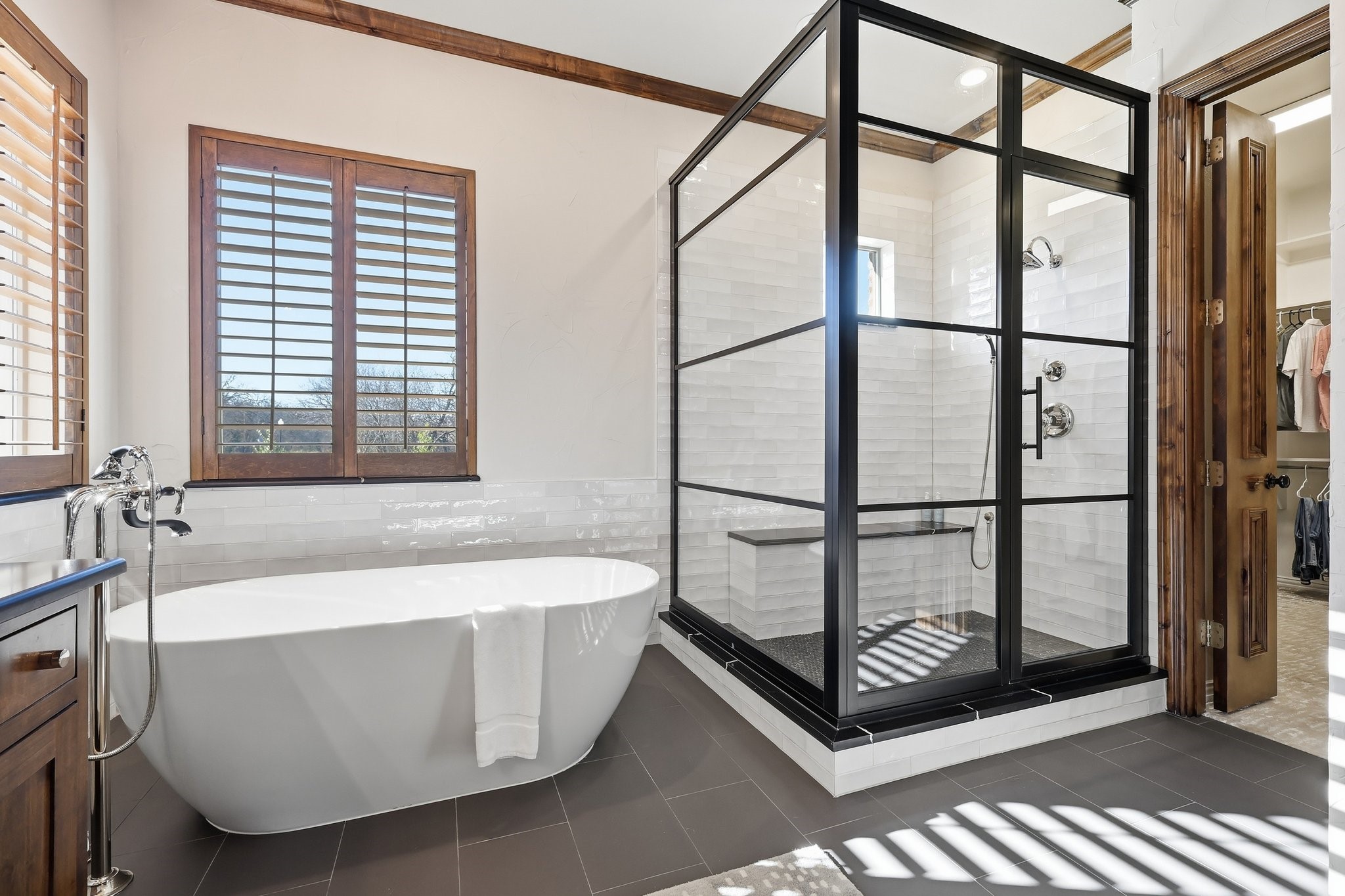 3800 Long Meadow Drive