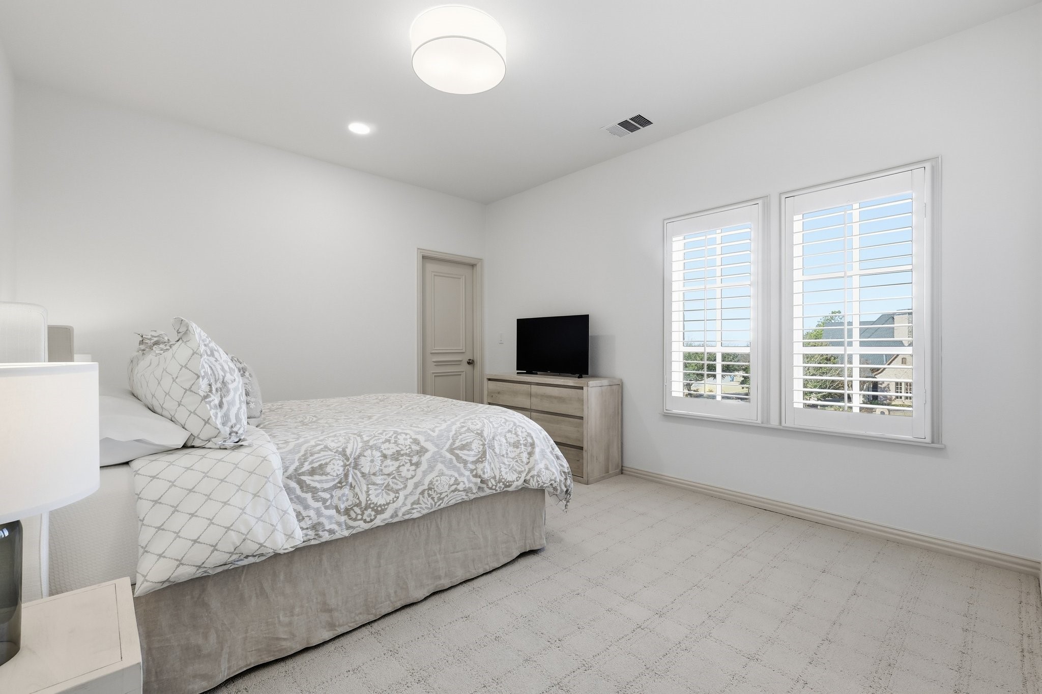 3800 Long Meadow Drive