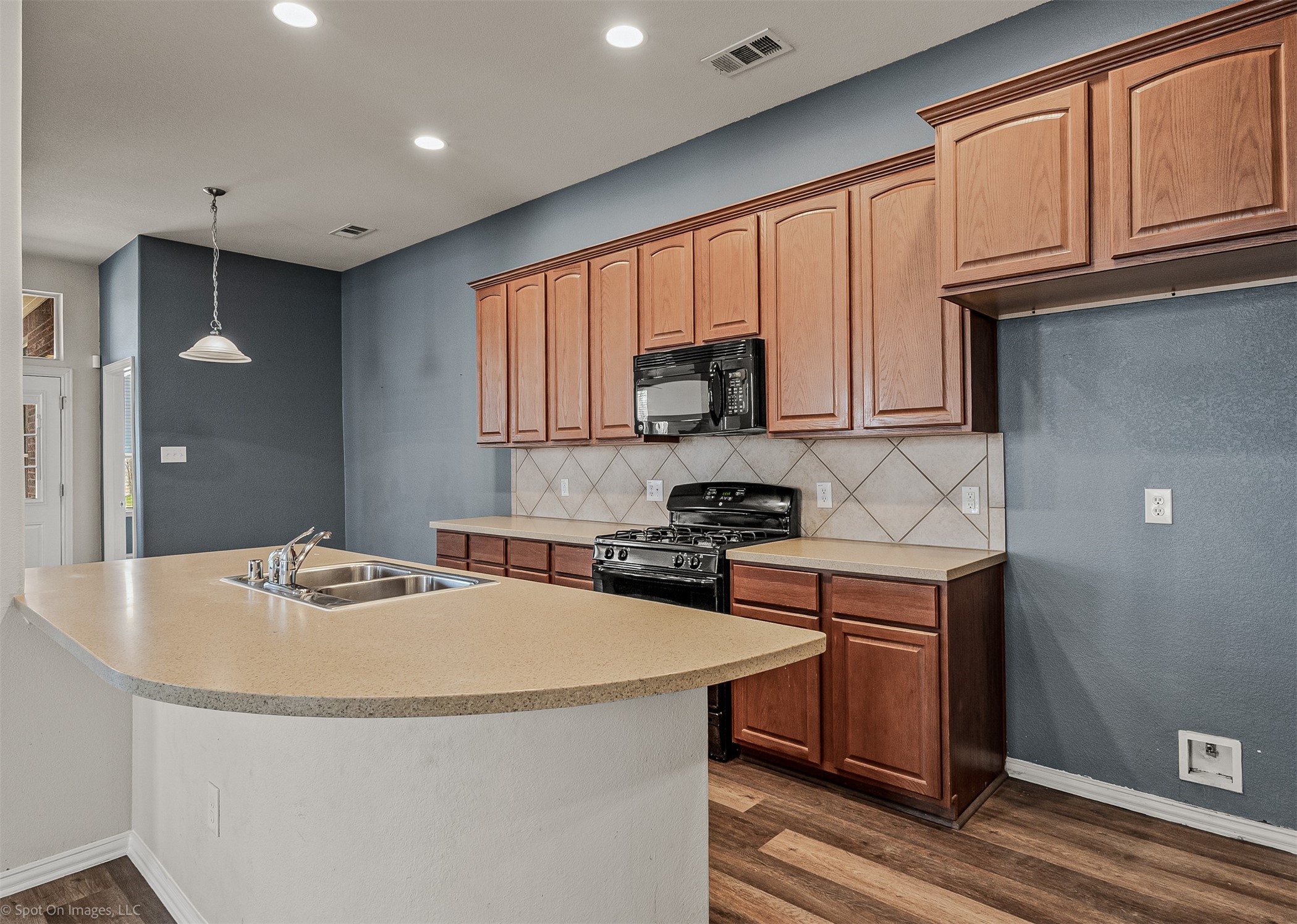 649 Cedar Elm Trail