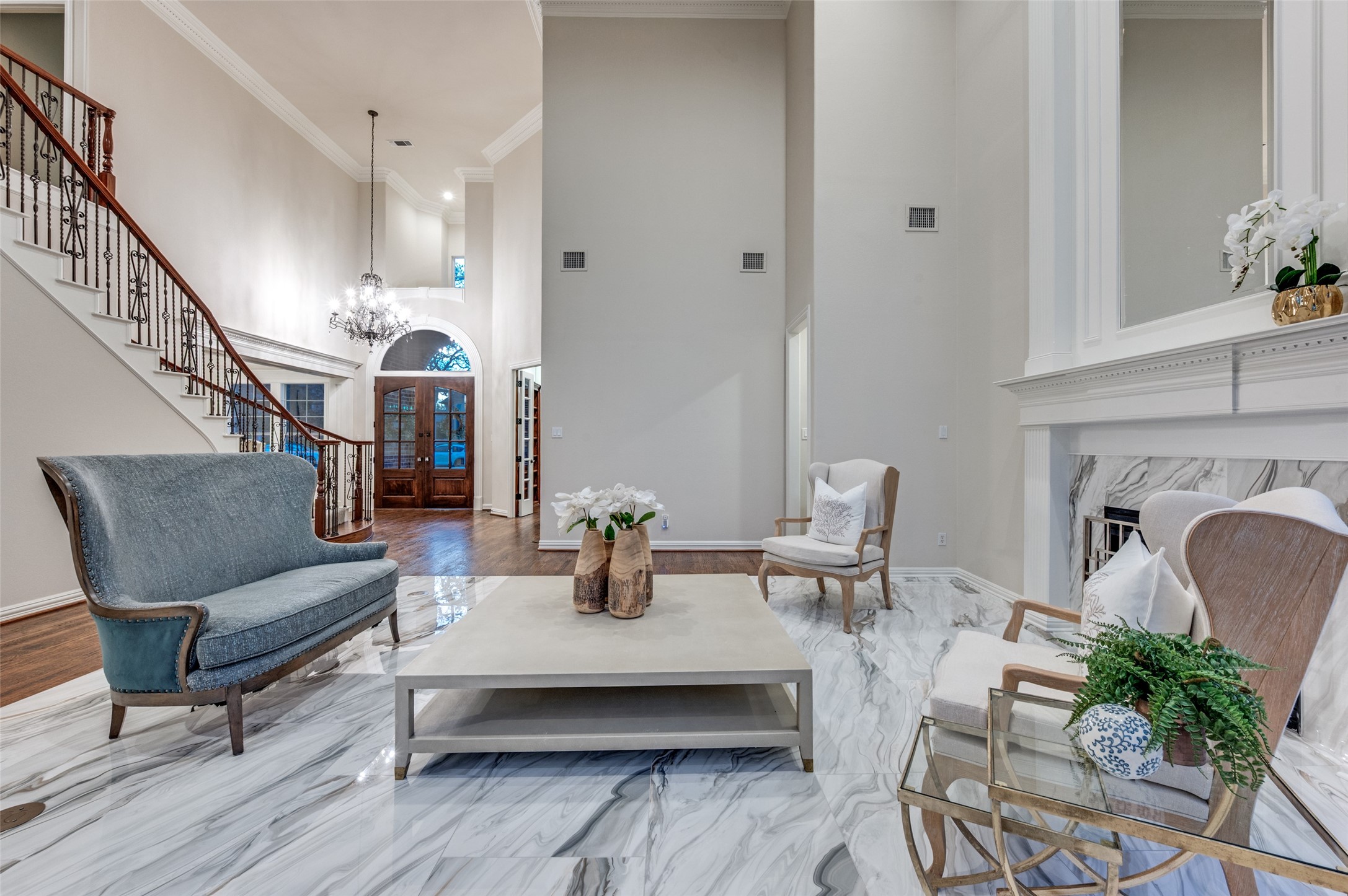 805 Huntington Court