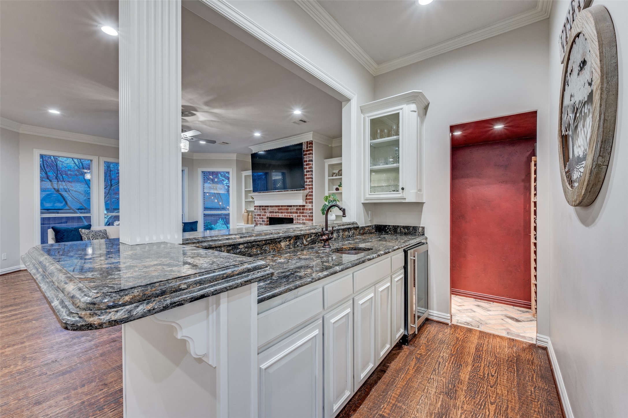 805 Huntington Court