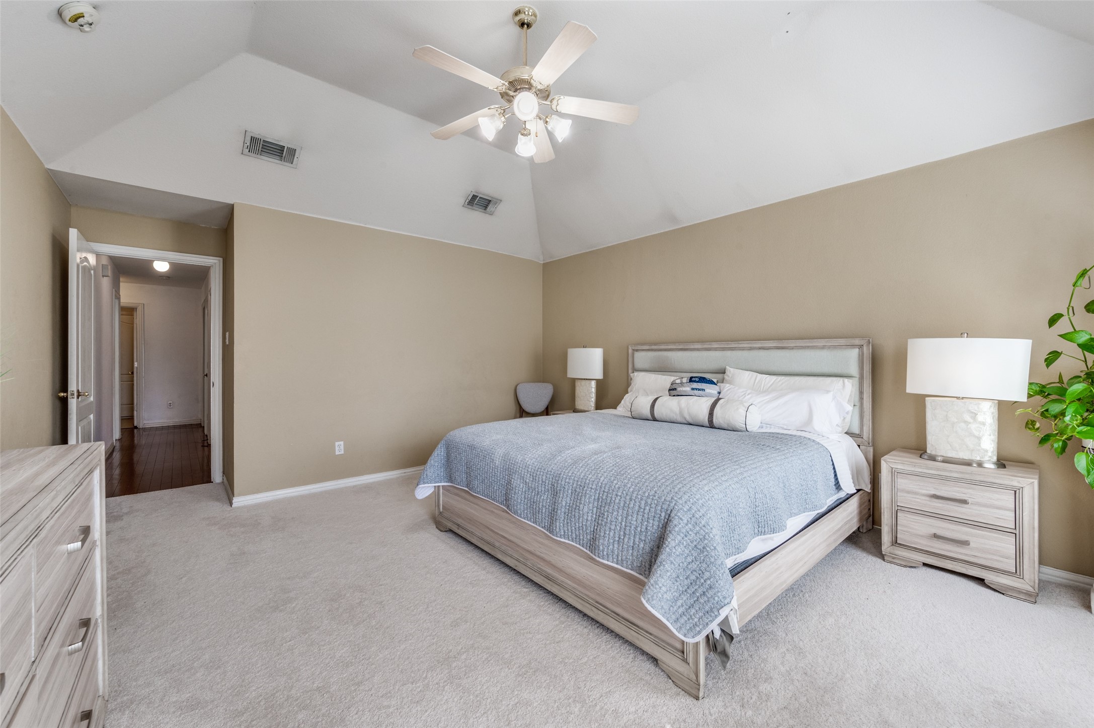 402 Horse Shoe Drive