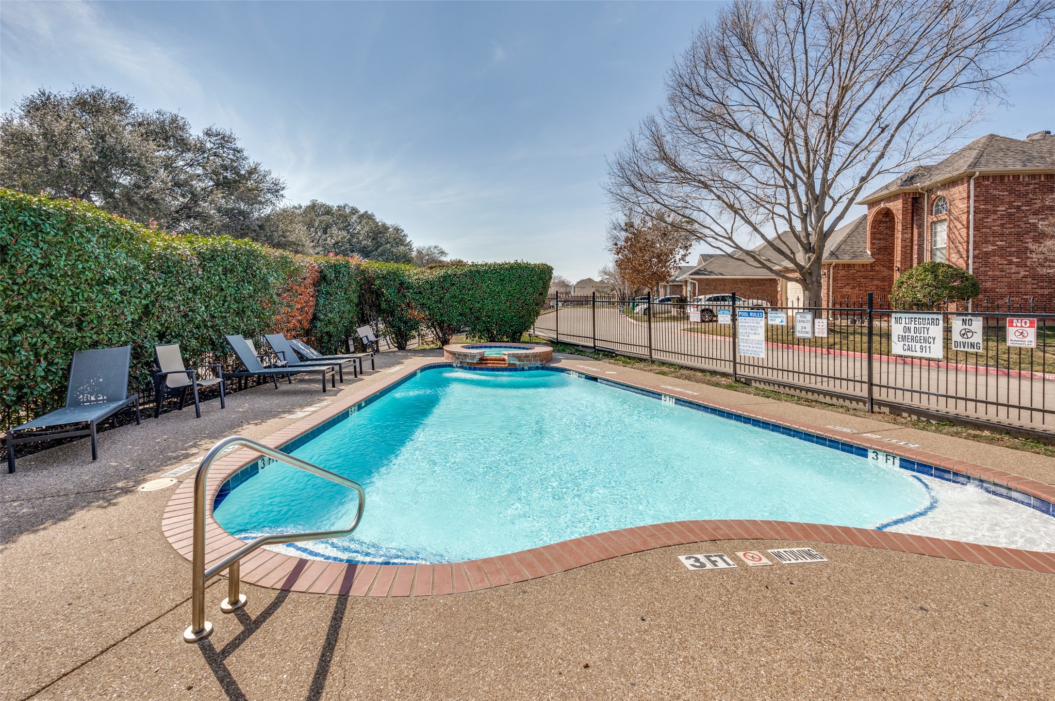 402 Horse Shoe Drive